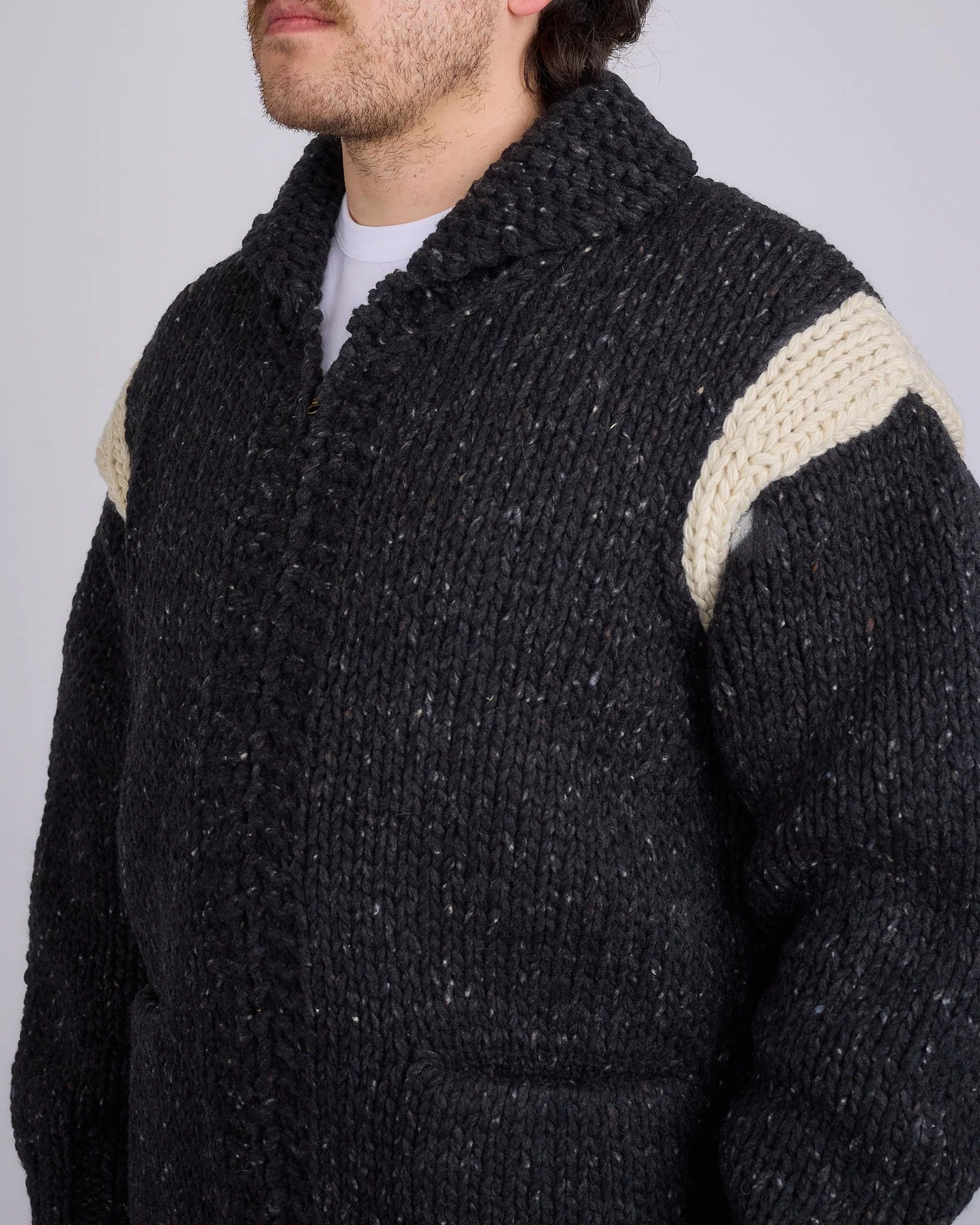 Visvim o1mle0725 Cowichan Hand Knit Cardigan in Black Size US M / EU 48-50 / 2 - 3 Thumbnail