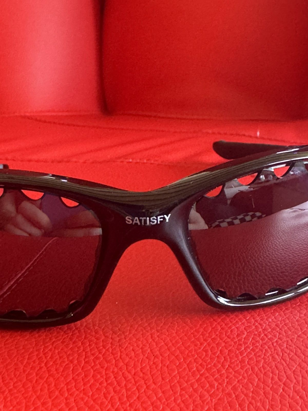 Oakley × Satisfy Oakley x Satisfy black glasses Size ONE SIZE - 6 Thumbnail