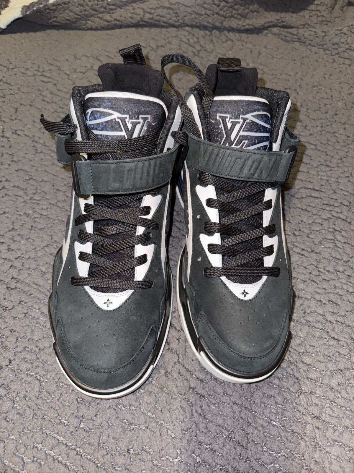 Louis Vuitton LV Trainer 2 Size US 9.5 / EU 42-43 - 3 Thumbnail