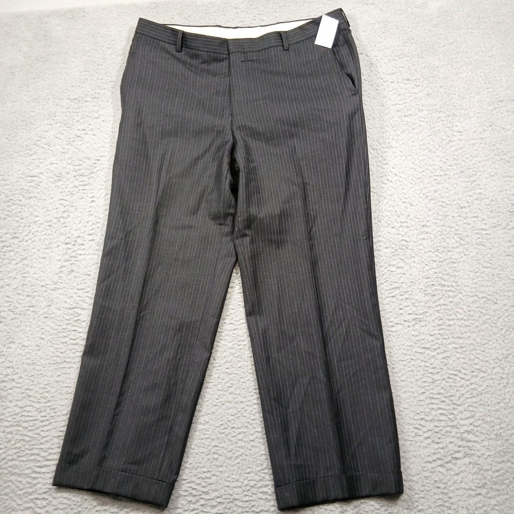 Nordstrom VINTAGE? No. Hickey Freeman x Nordstrom Pinstripe Suit Mens 40R 34x29 Charcoal Wool USA EUC Size 40R - 3 Thumbnail