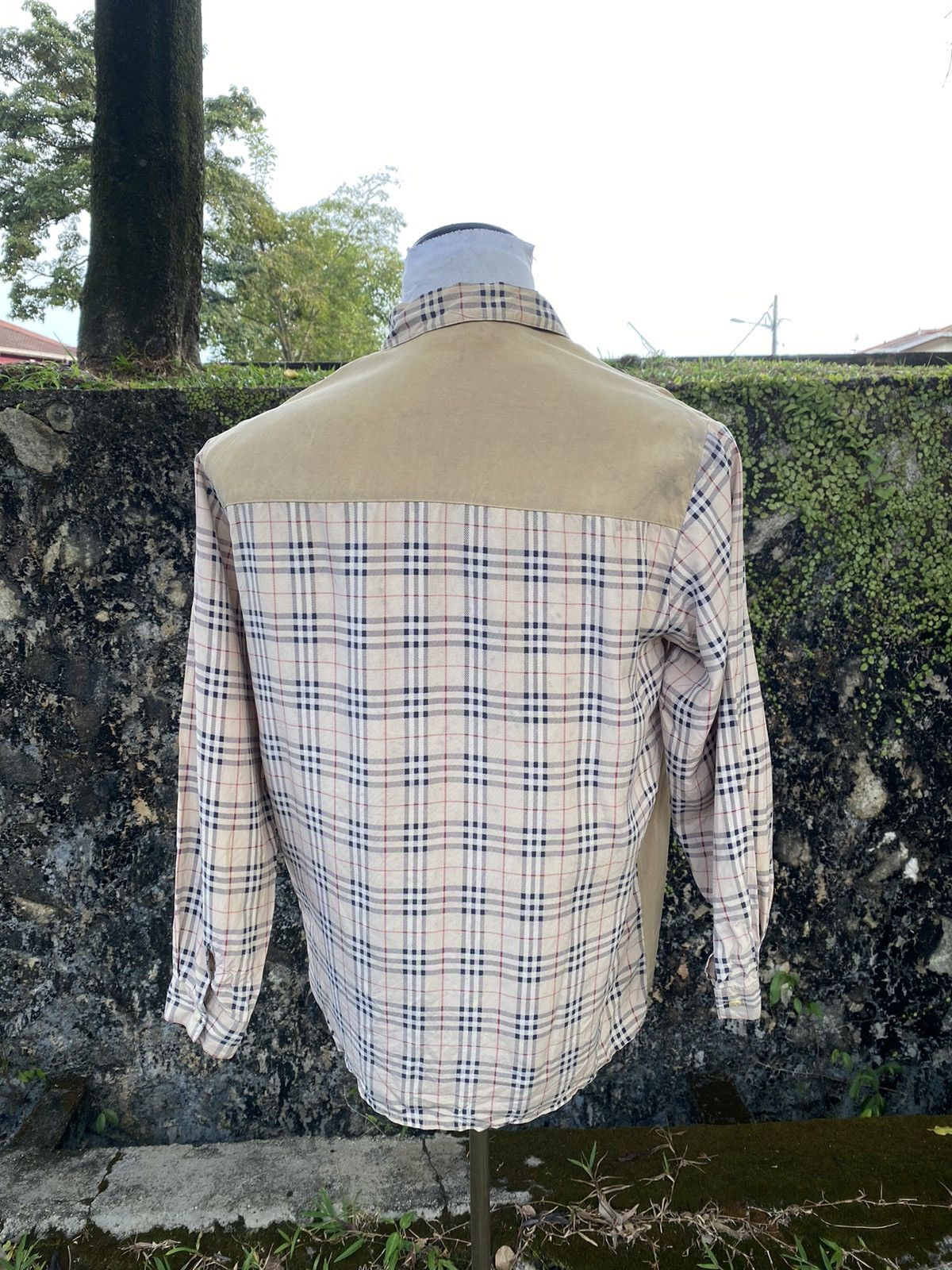 Burberry Last Drop!! Vintage Burberry Nova check Silk Shirt Size US M / EU 48-50 / 2 - 5 Thumbnail