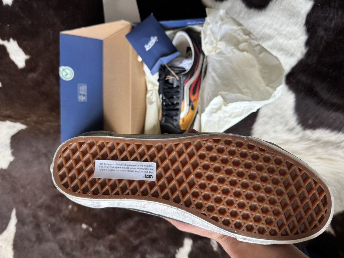 Vans VANS LX OLD SCHOOL FLAME PACK 🔥 Size US 9 / EU 42 - 3 Thumbnail