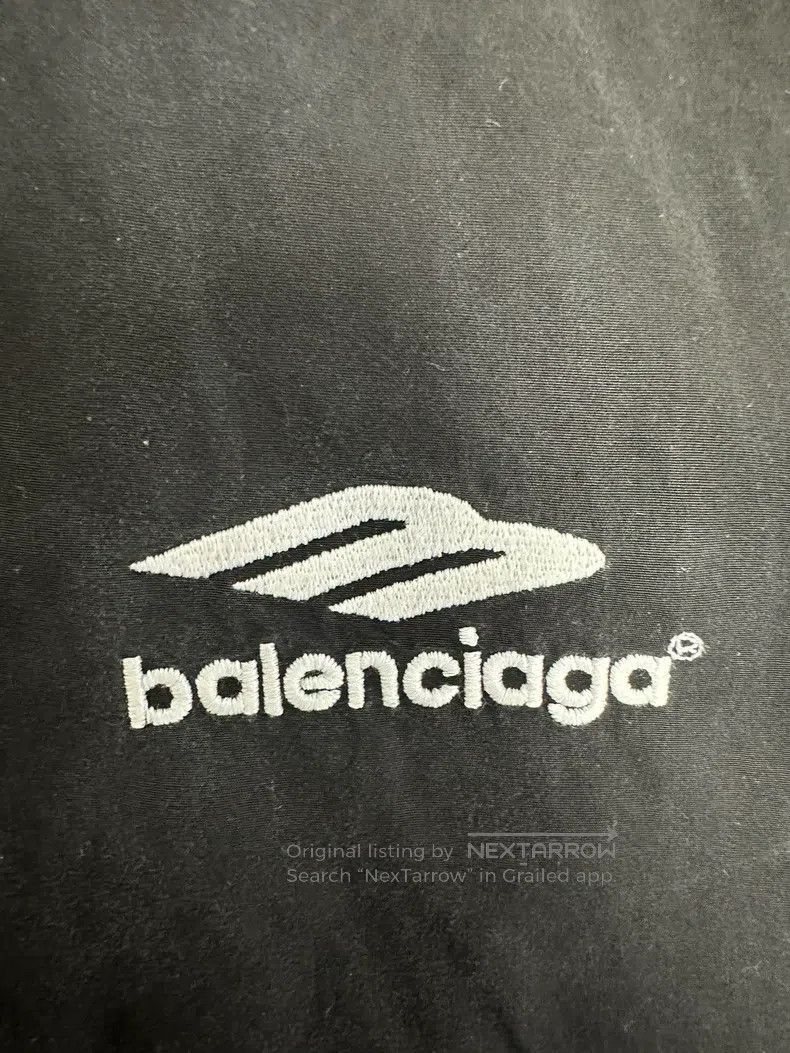 Balenciaga Balenciaga Letter Printed Colorblock Zipper Long Sleeve Ja Size US S / EU 44-46 / 1 - 3 Thumbnail