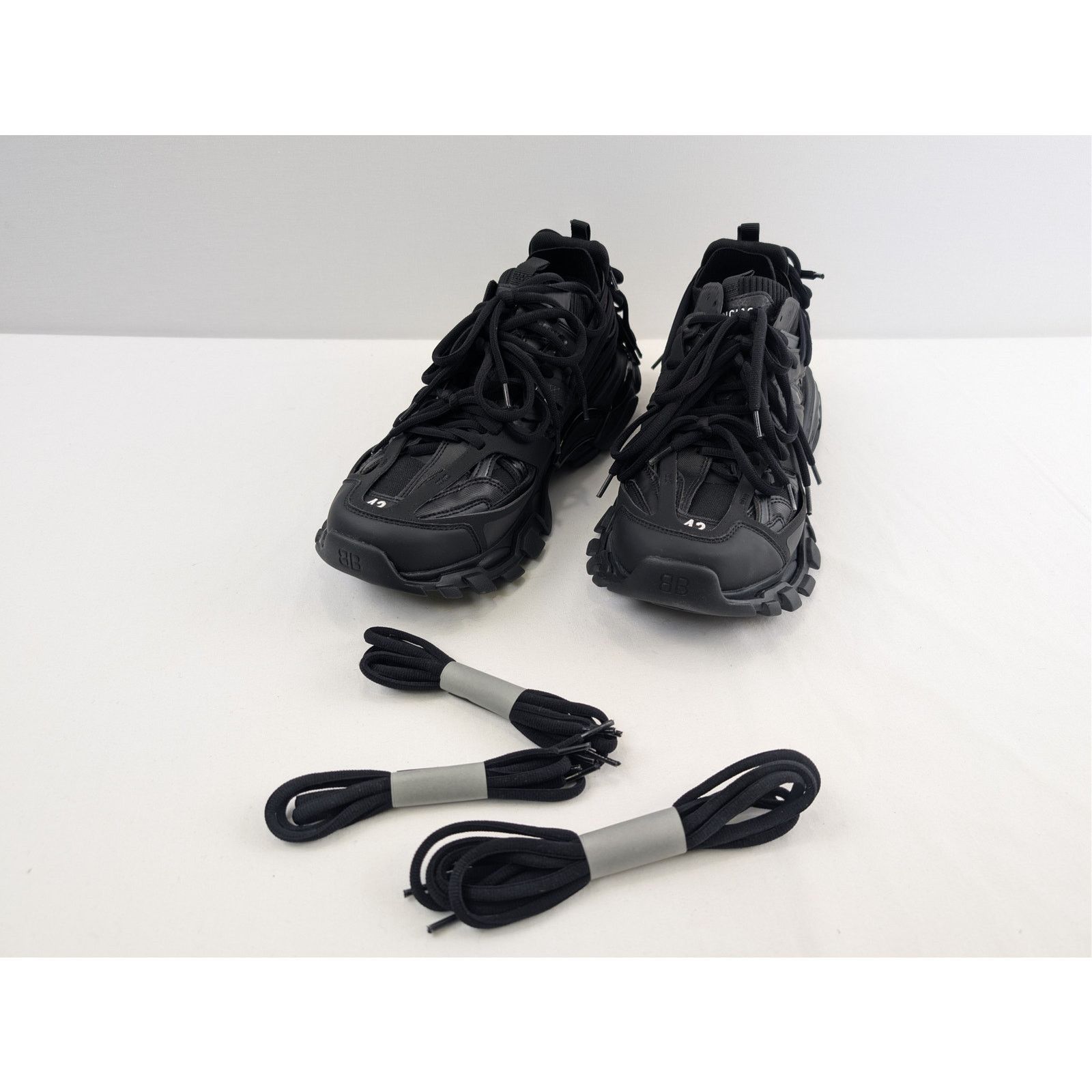 Balenciaga o1rshd1 Track Laces Shoe Sneakers in Black Size US 9 / EU 42 - 6 Thumbnail