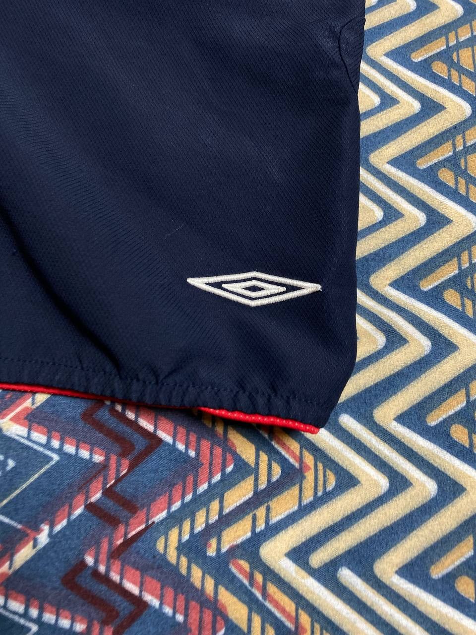 Umbro Umbro England Vintage Shorts Size US 32 / EU 48 - 15 Thumbnail