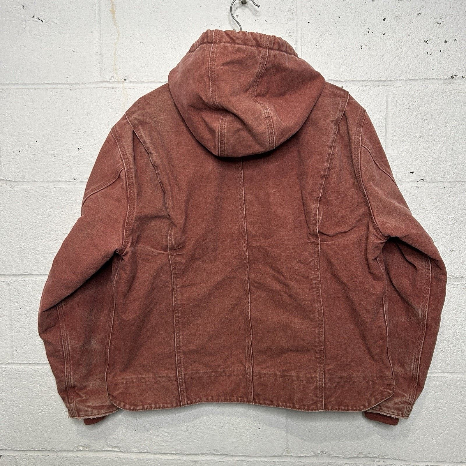 Carhartt Carhartt Sherpa-Lined Hooded Detroit Jacket "Vintage Rose" Size XL / US 12-14 / IT 48-50 - 2 Thumbnail
