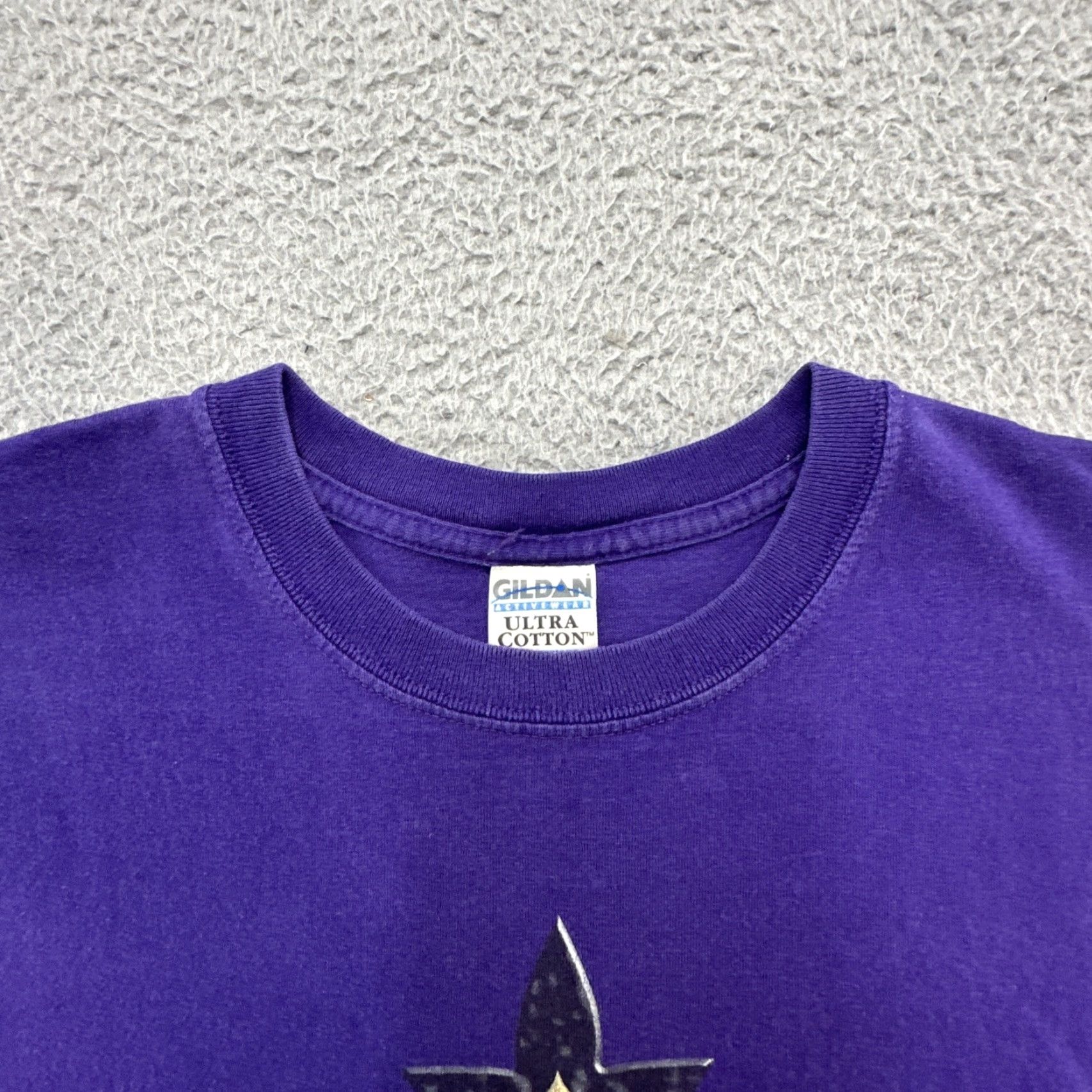 Vintage VINTAGE Rare Dark Lotus Black Rain 2004 Y2K Purple T-Shirt Large Shirt Men Cotton Gildan 5000 Music Limited Edition Twiztid ICP-1990s 2000s Womens? Size US L / EU 52-54 / 3 - 3 Thumbnail