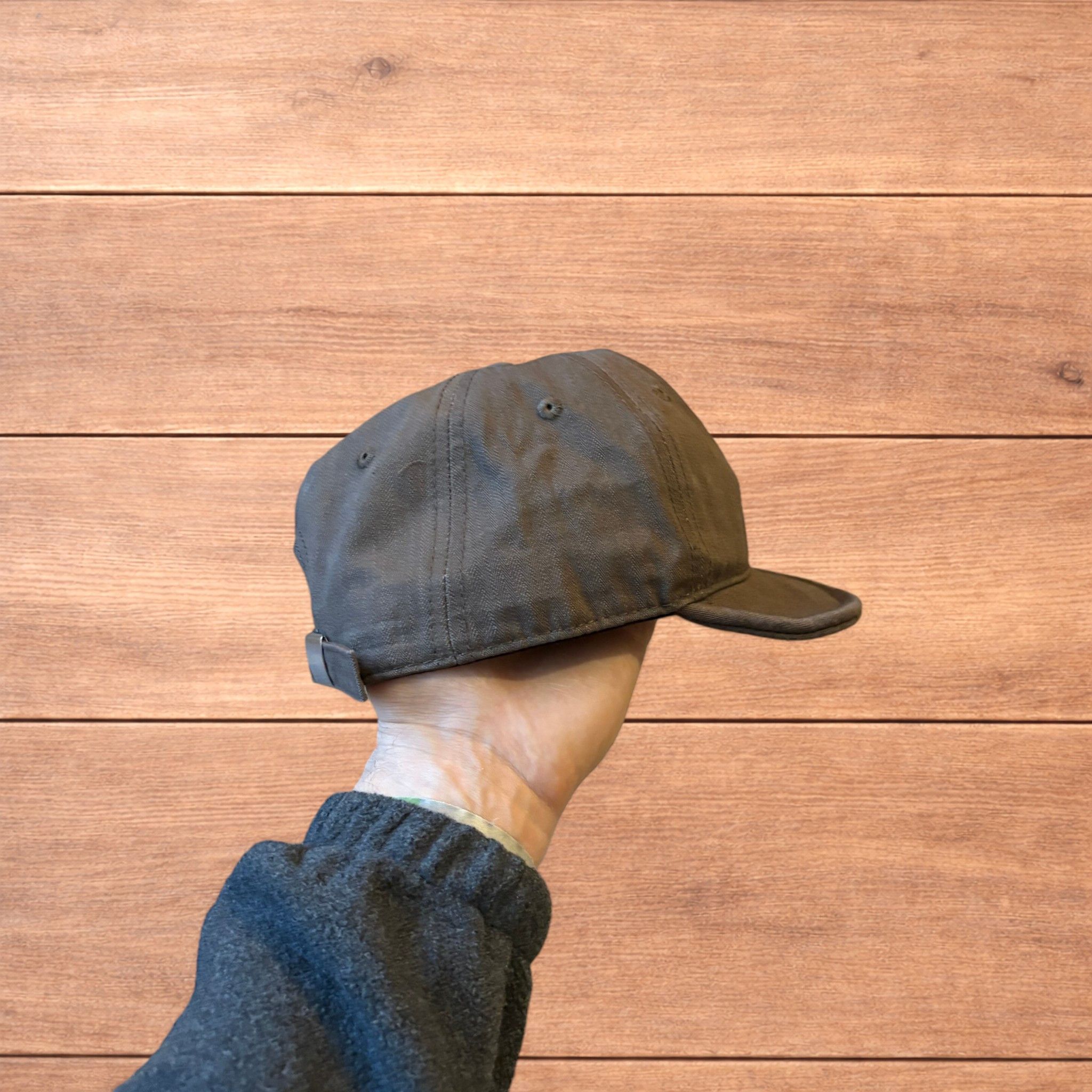 Japanese Brand Vintage Korean style short brim hat cap in brown. Size ONE SIZE - 4 Thumbnail
