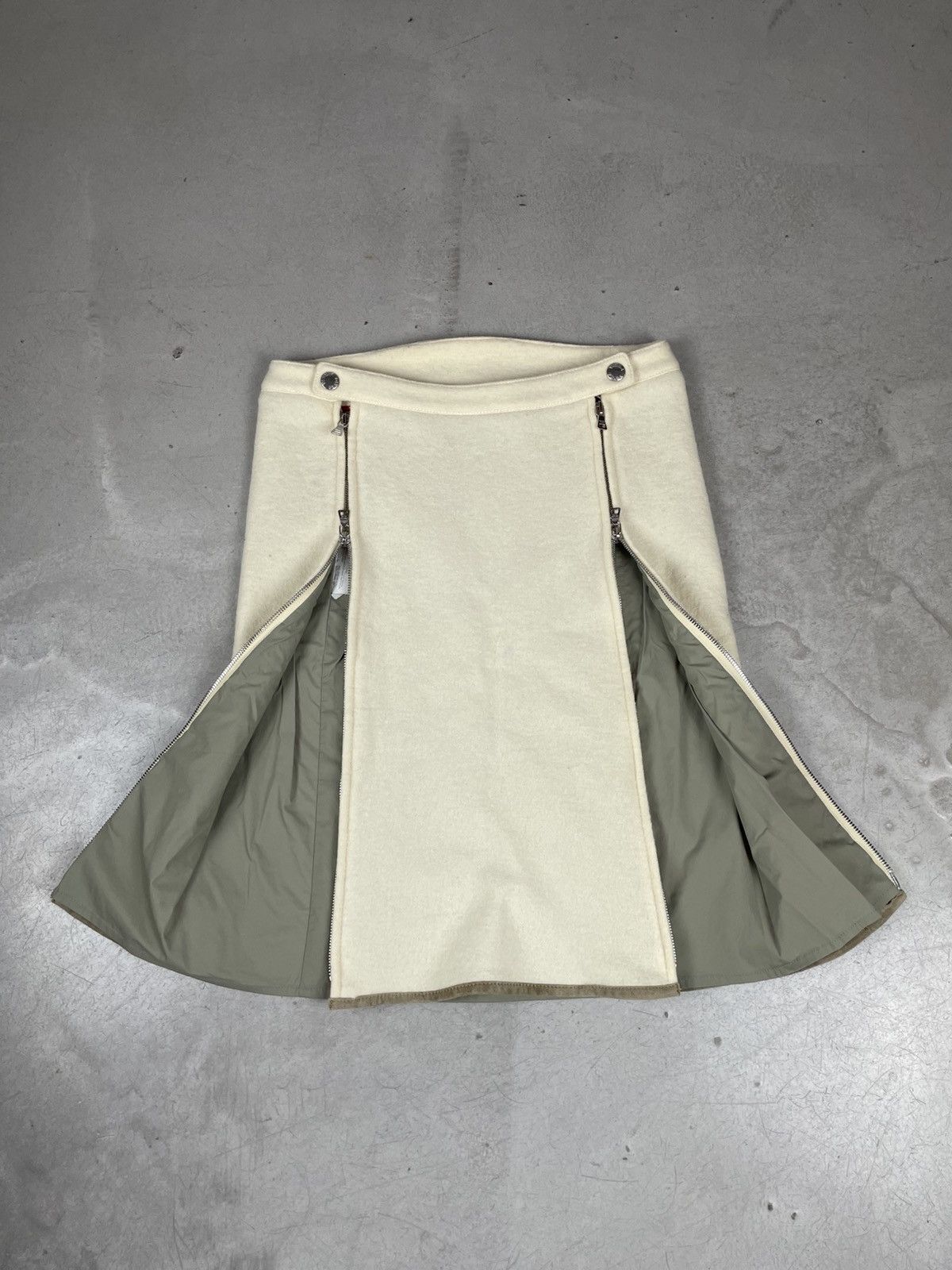 Prada double zip prada skirt Size 27" / US 4 / IT 40 - 2 Thumbnail