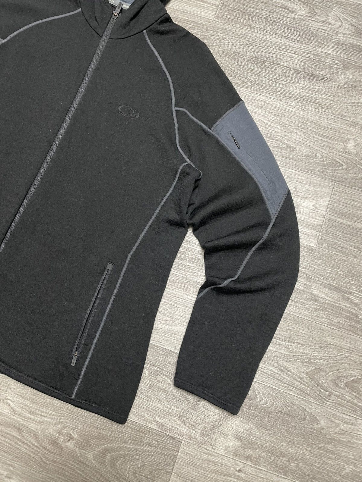 Icebreaker Icebreaker Merino Wool GT Quantum Hooded Full Zip Jacket Size US XL / EU 56 / 4 - 5 Thumbnail