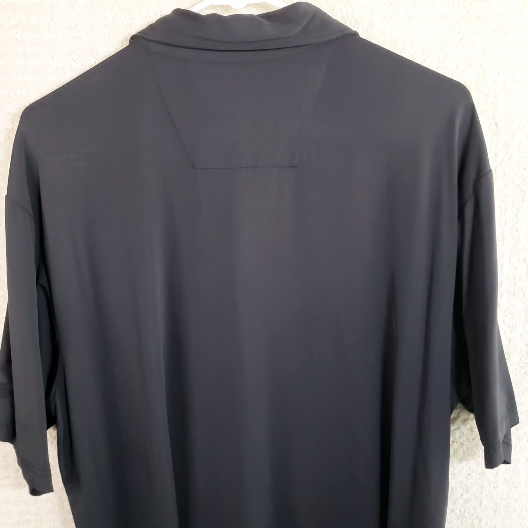 Vintage Jack Nicklaus Polo Shirt Men's L Black Short Sleeve Nylon Spandex Golf Casual Breathable Logo Shirt | Regular Fit Size US L / EU 52-54 / 3 - 7 Thumbnail