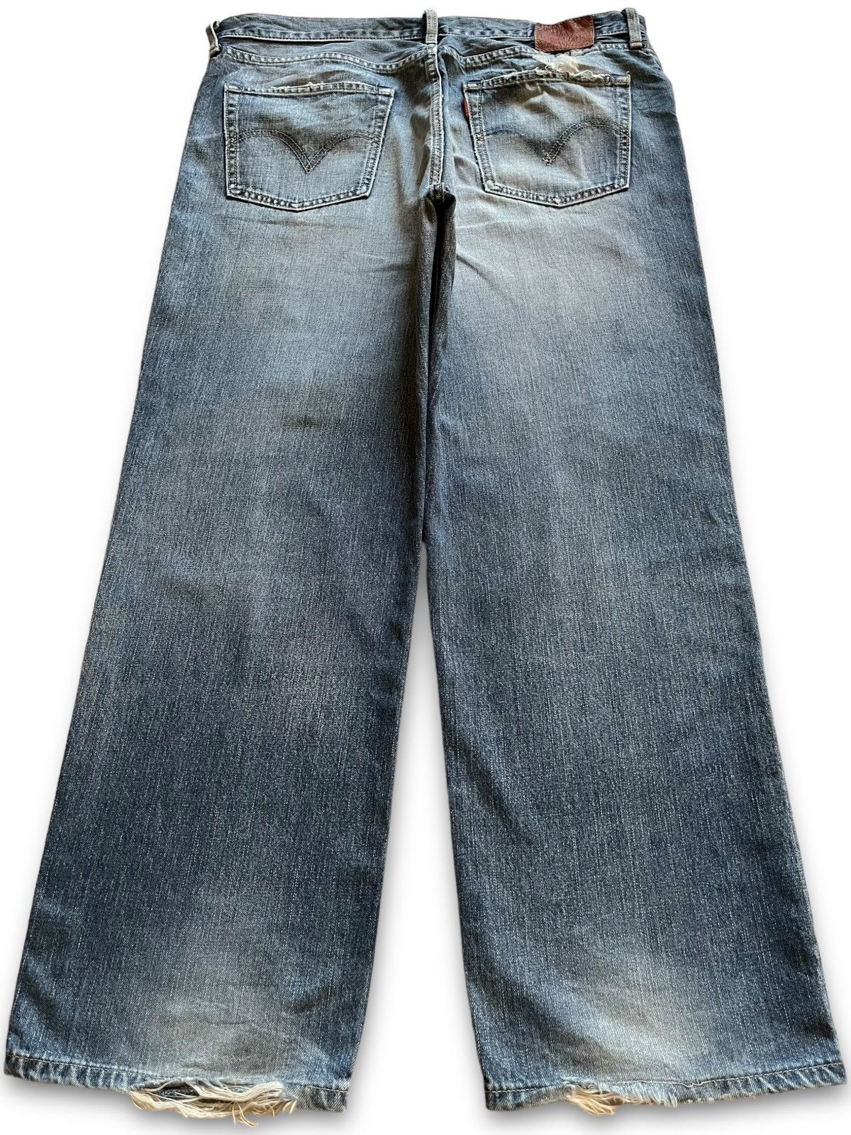Levi's Vintage 90s Levis 502 Blue Wash Distressed Baggy Jeans Size US 37 - 2 Thumbnail