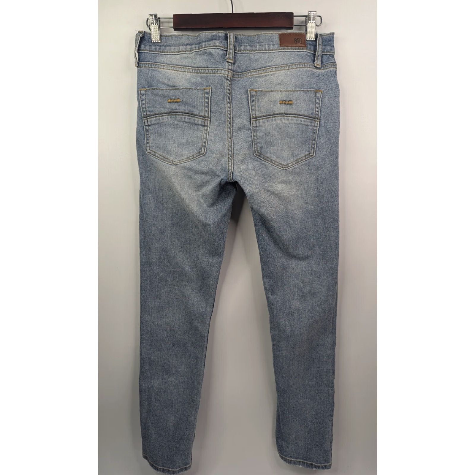 Rsq RSQ Jeans Mens Slim Low Rise 5-Pocket Denim Blue Light Wash Cotton 28x30 London Size US 28 / EU 44 - 4 Thumbnail