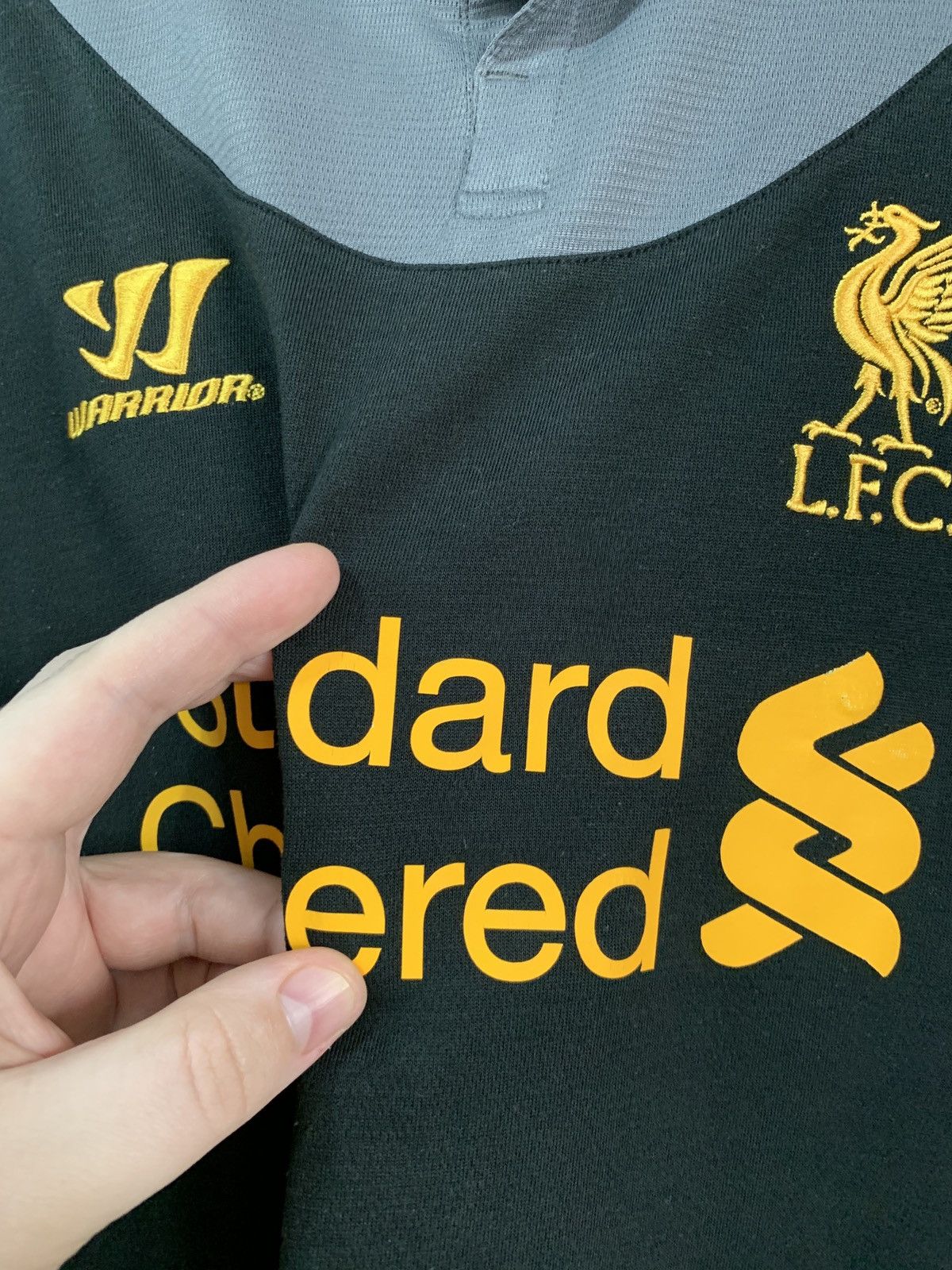 Warrior LIVERPOOL 2012 Away FOOTBALL SOCCER SHIRT JERSEY Warrior M Size US M / EU 48-50 / 2 - 10 Thumbnail