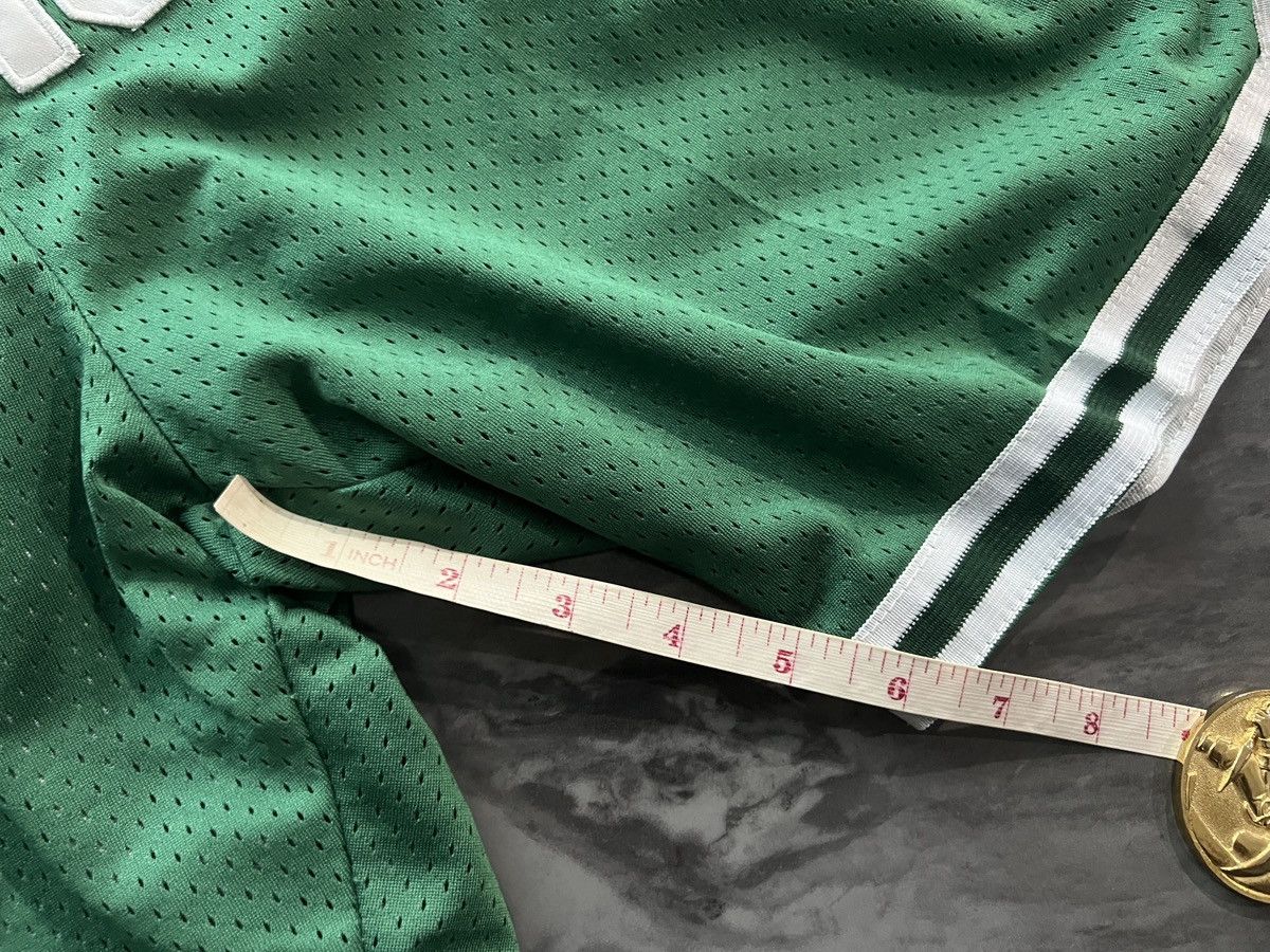 NBA Celtics : Short NBA Just Don Made In USA Size US 30 / EU 46 - 10 Thumbnail
