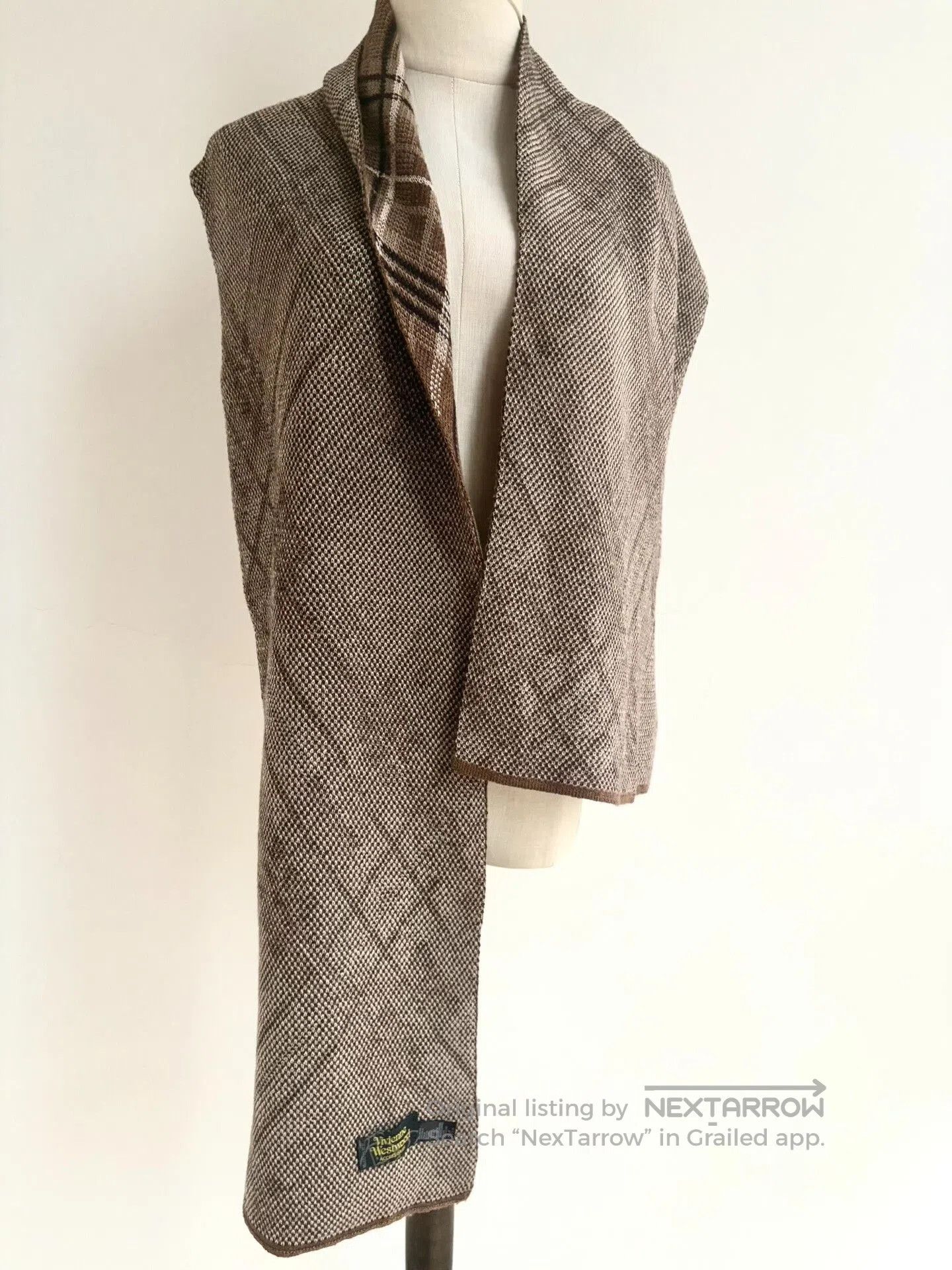 Vivienne Westwood Vivienne Westwood Brown Plaid Saturn Scarf. Size ONE SIZE - 3 Thumbnail