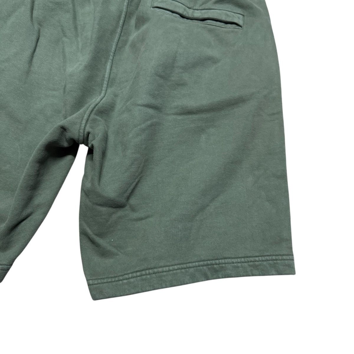 Stone Island Stone Island Shorts Pants Size US 34 / EU 50 - 9 Thumbnail