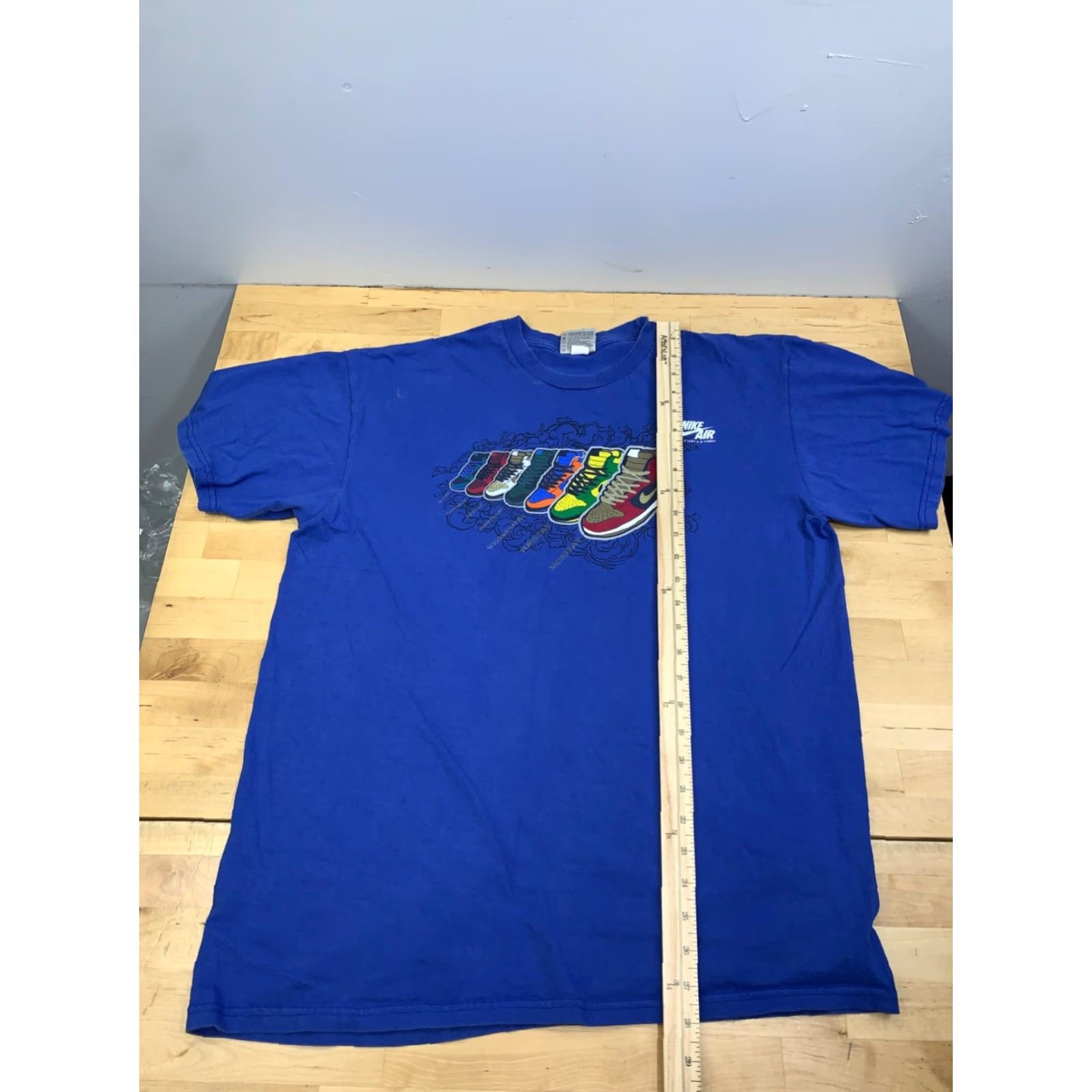 Nike VINTAGE Nike Sportswear High Top Dunks Promo Shirt XL Blue Logo T-Shirt Men Short Sleeve Crew Neck Retro Y2K Sports 90s Distress Nike Air Size US XL / EU 56 / 4 - 6 Thumbnail