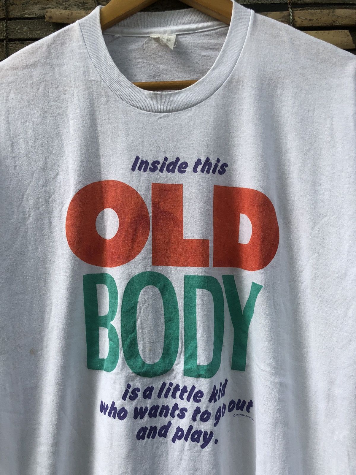 Vintage 🔥Vintage 80s🔥Hallmarks Cards Inc OLD BODY Tshirts Size US XL / EU 56 / 4 - 4 Thumbnail