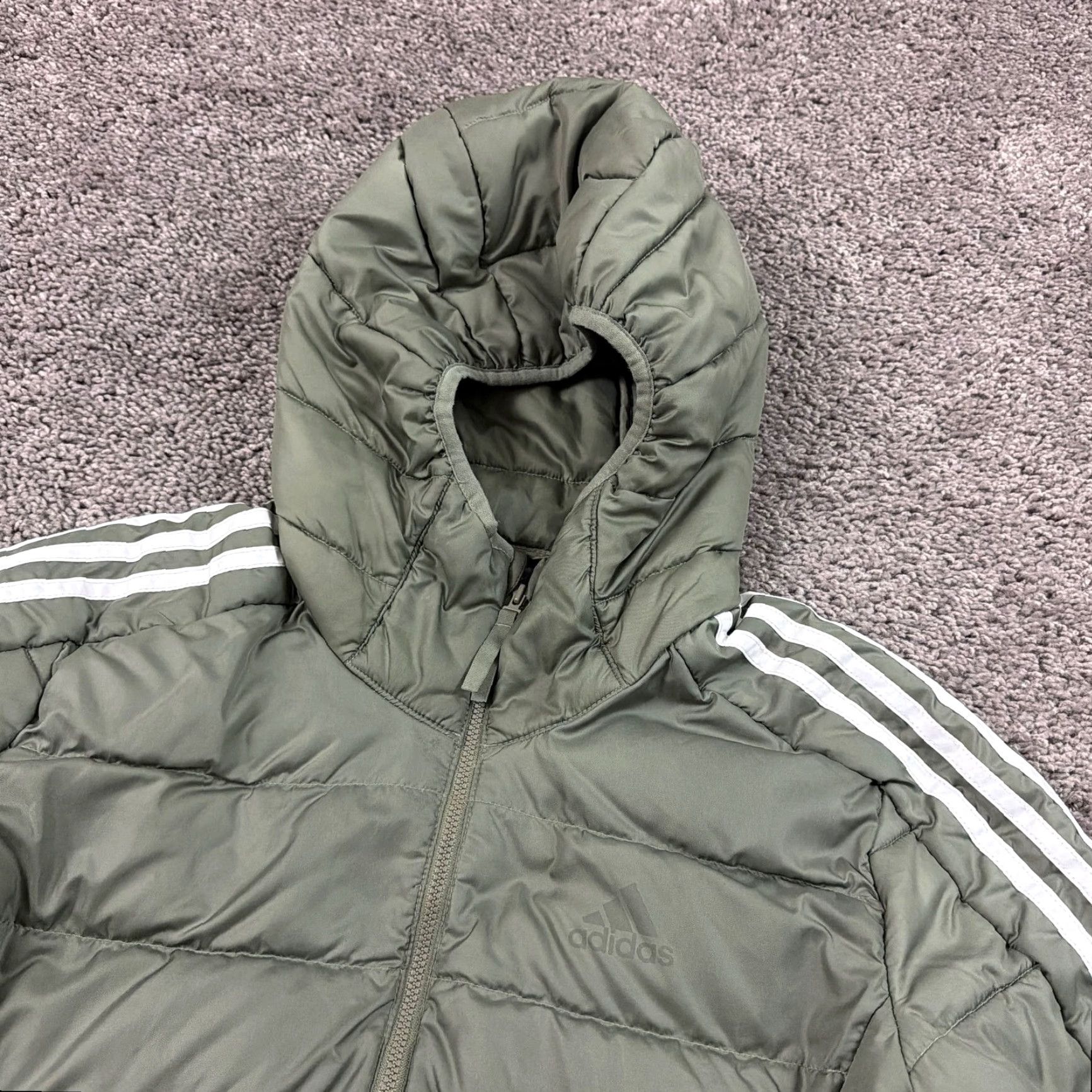 Adidas Adidas Jacket Womens XS Green Down Puffer Full Zip Quilted Outdoors Lightweight Size XS / US 0-2 / IT 36-38 - 2 Thumbnail