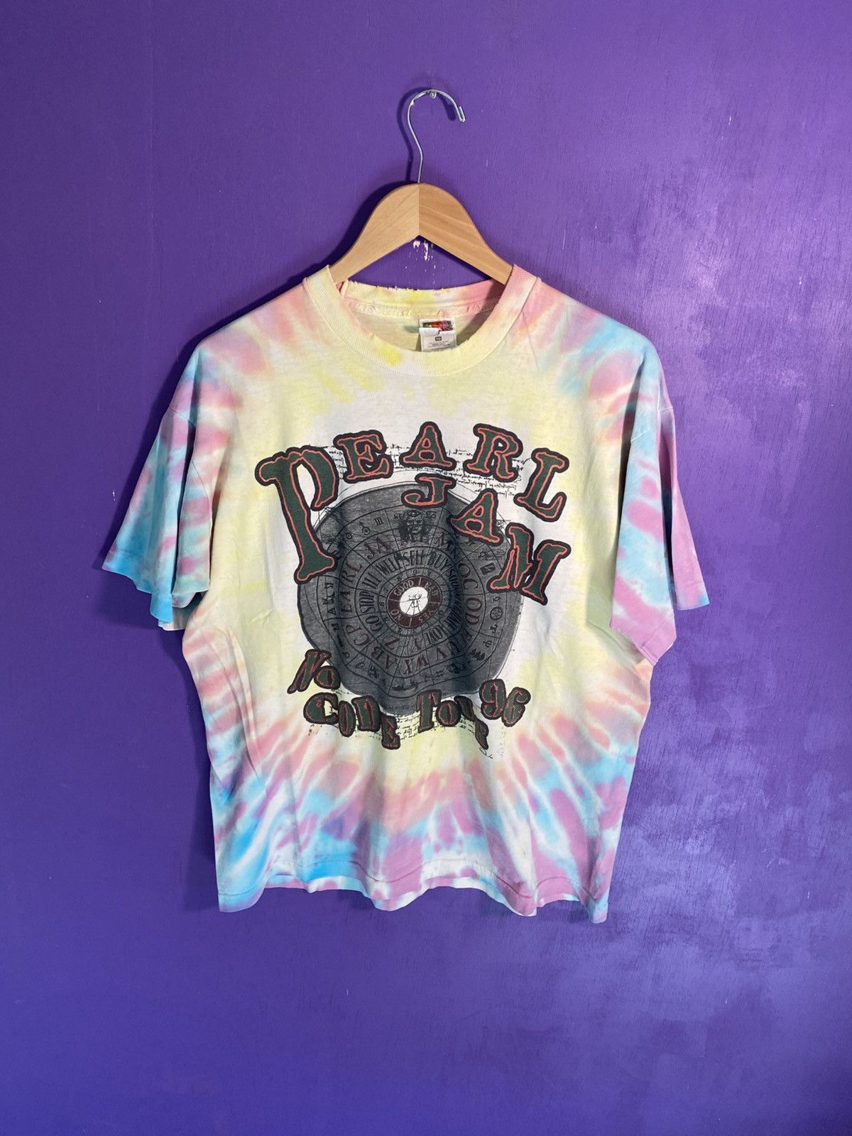 Vintage 1996 Pearl Jam no code tour tee