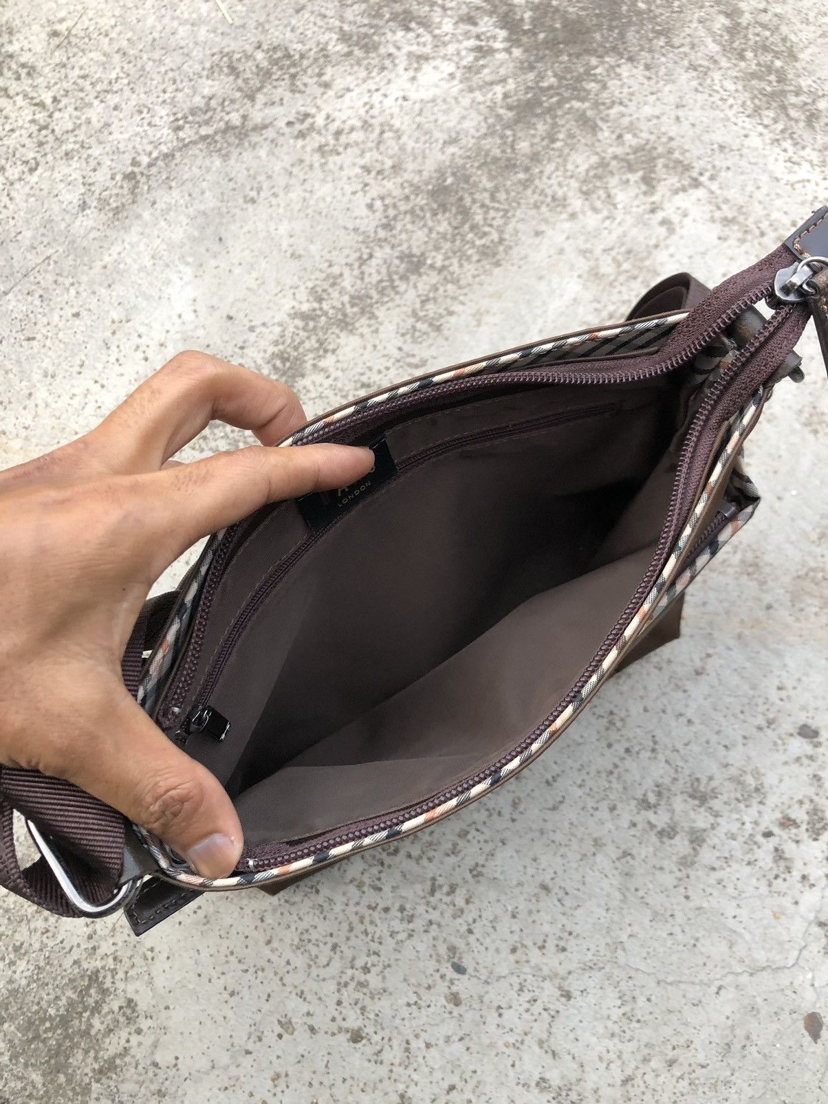 DAKS DAKS LONDON CROSSBODY SLINGBAG Size ONE SIZE - 9 Thumbnail