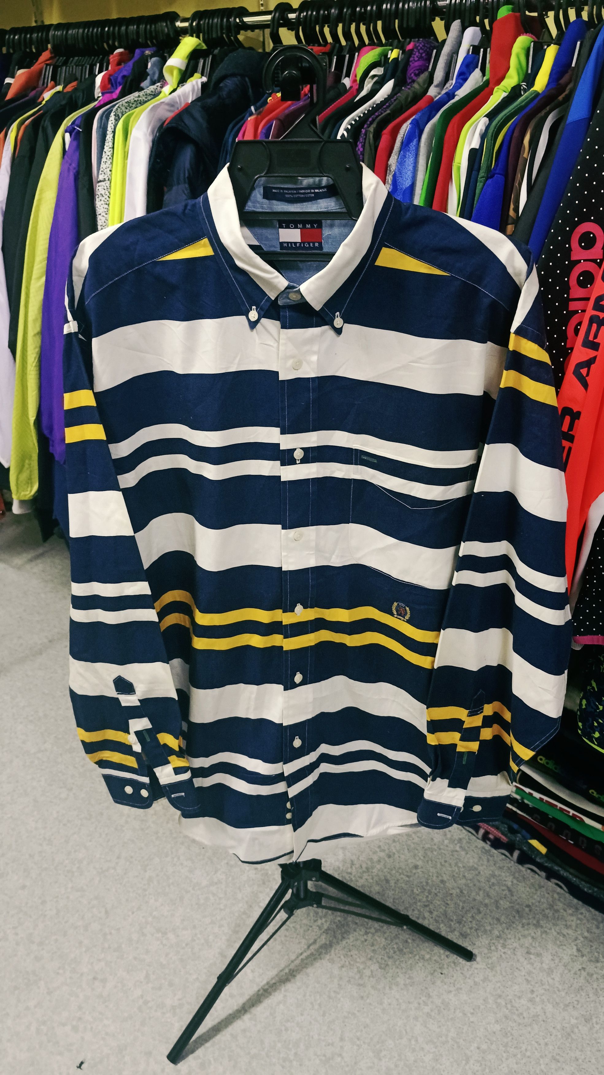 Tommy Hilfiger × Vintage Vintage Tommy Hilfiger Long Sleeve Button Up Shirt Size US M / EU 48-50 / 2 - 1 Thumbnail