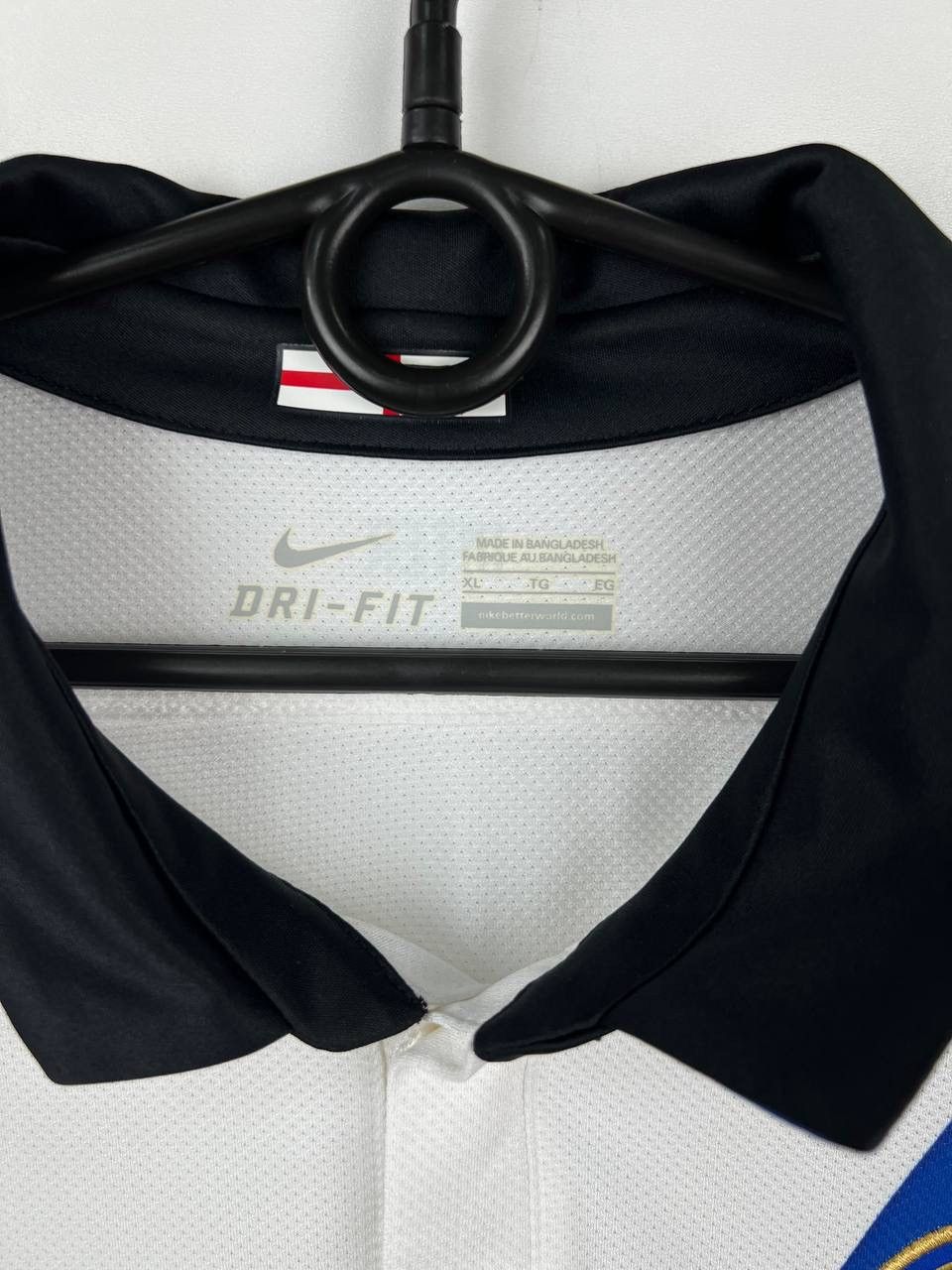 Other Inter Nike Pirelli jersey t-shirts size XL Size US XL / EU 56 / 4 - 4 Thumbnail
