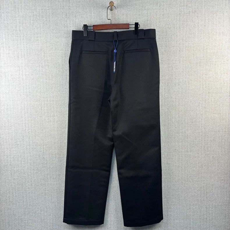 Louis Vuitton Louis Vuitton Back floral embroidered zipper straight leg Size US 44 / EU 60 - 3 Thumbnail