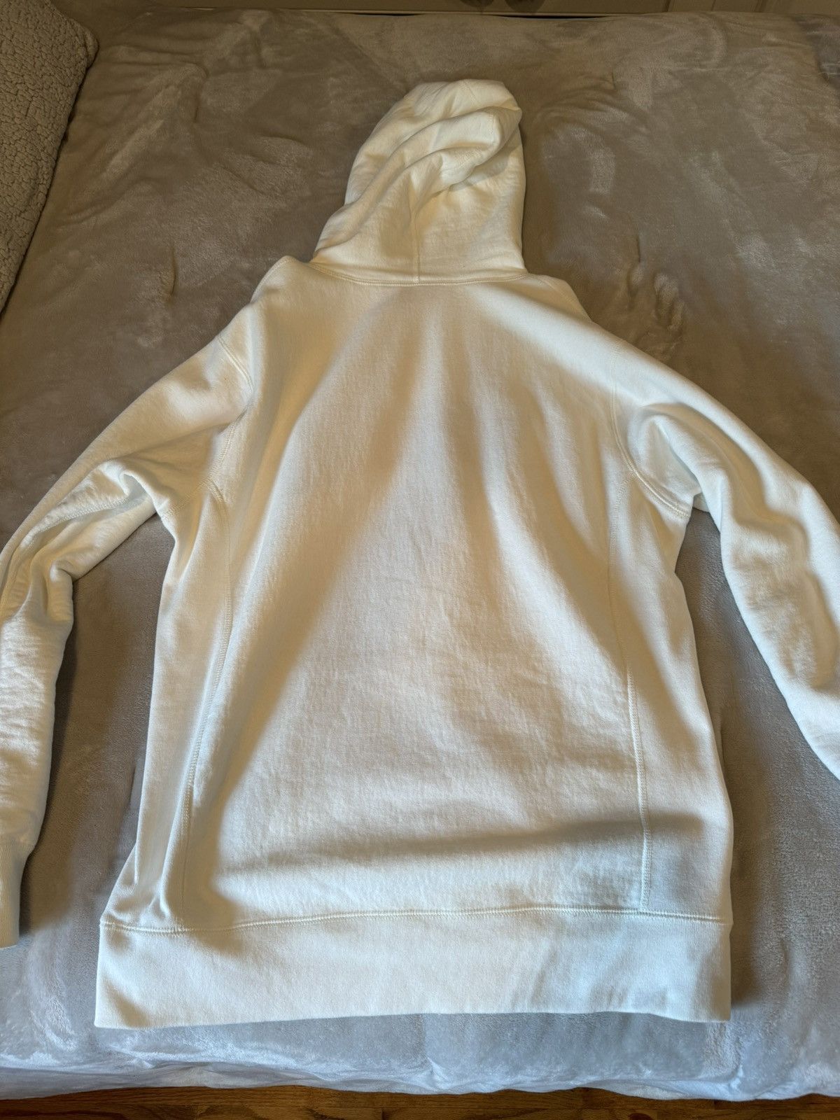 Supreme SUPREME CHENILLE ARC LOGO HOODIE WHITE SIZE XL Size US XL / EU 56 / 4 - 3 Thumbnail
