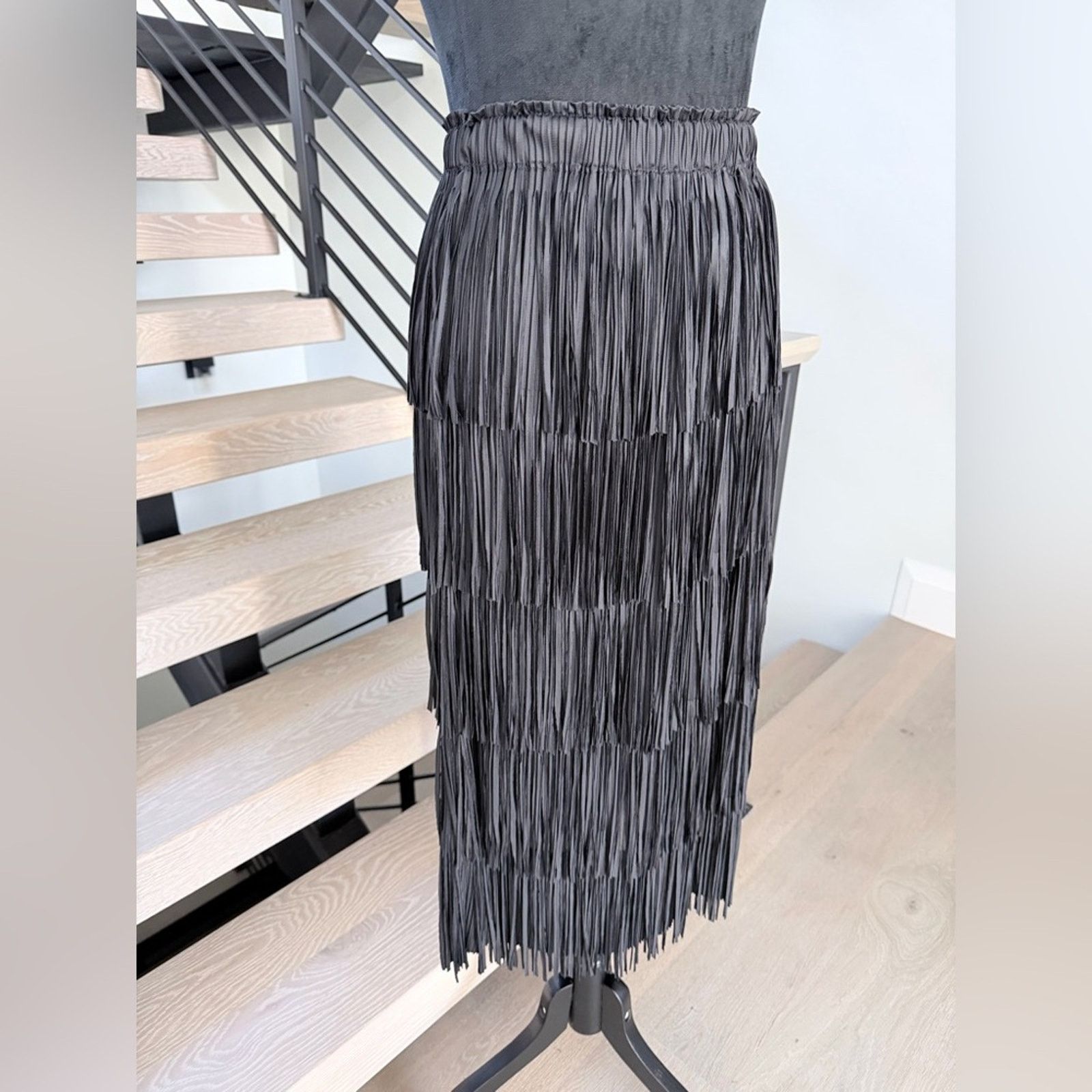 Other New Y2K Boho Western Black Fringe Skirt Faux Leather Look Size 27" / US 4 / IT 40 - 2 Thumbnail
