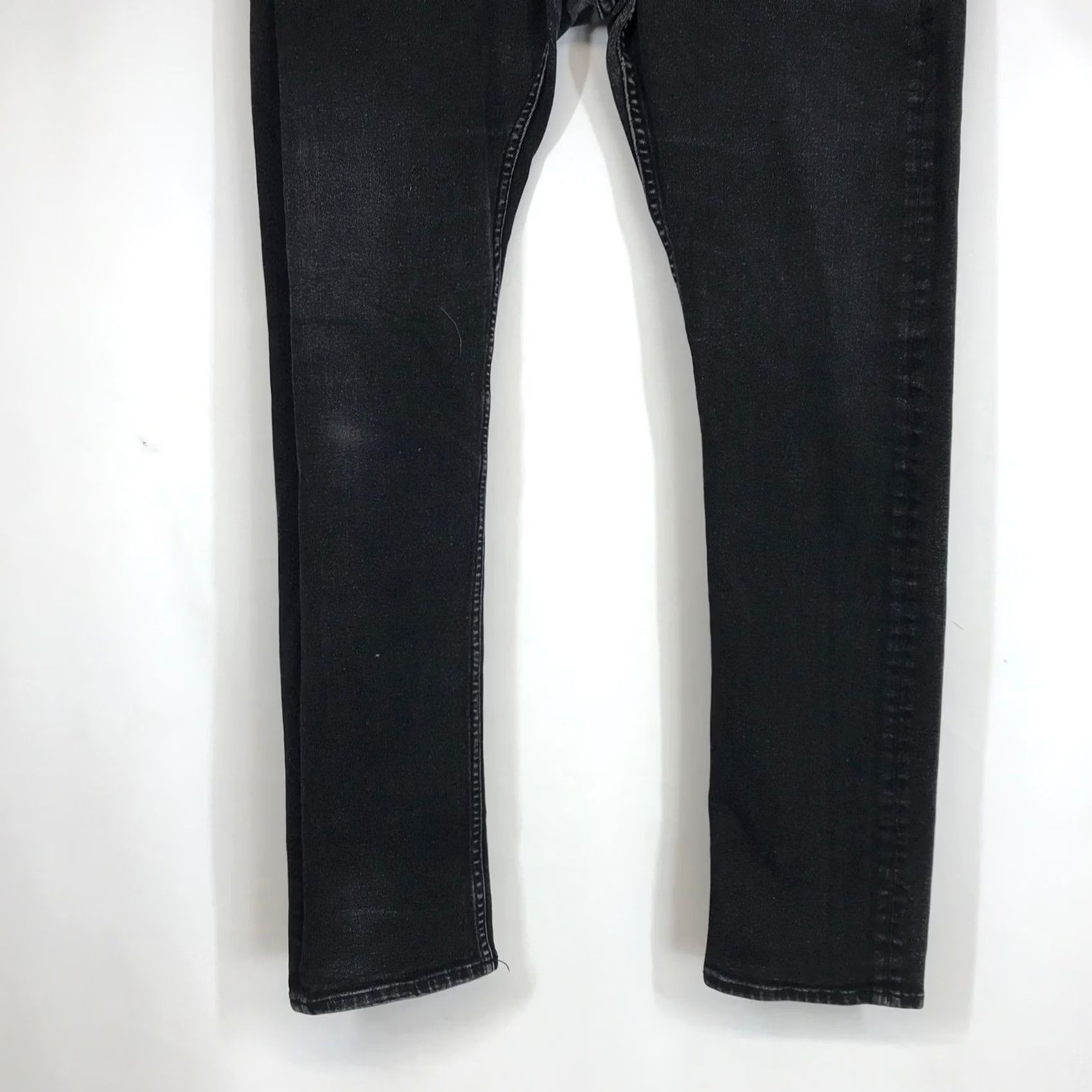 Allsaints VINTAGE? No. AllSaints Carter Slim Tapered Jeans Mens 29 Black Denim Slim Tapered 5-Pocket Grunge Rock City Hipster Size US 29 - 3 Thumbnail