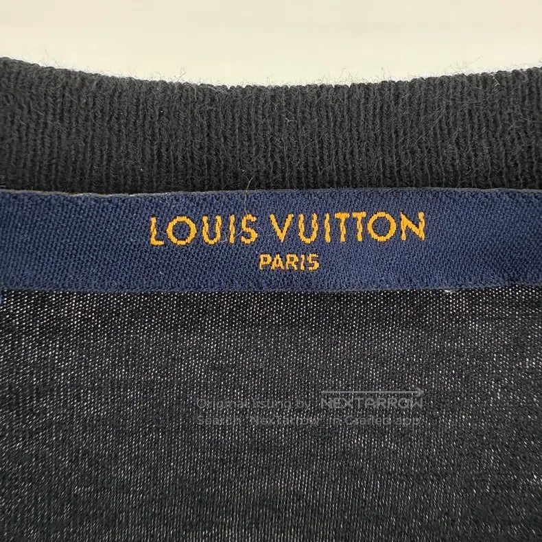 Louis Vuitton Louis Vuitton Bullet screen logo black short sleeve Size US S / EU 44-46 / 1 - 5 Thumbnail