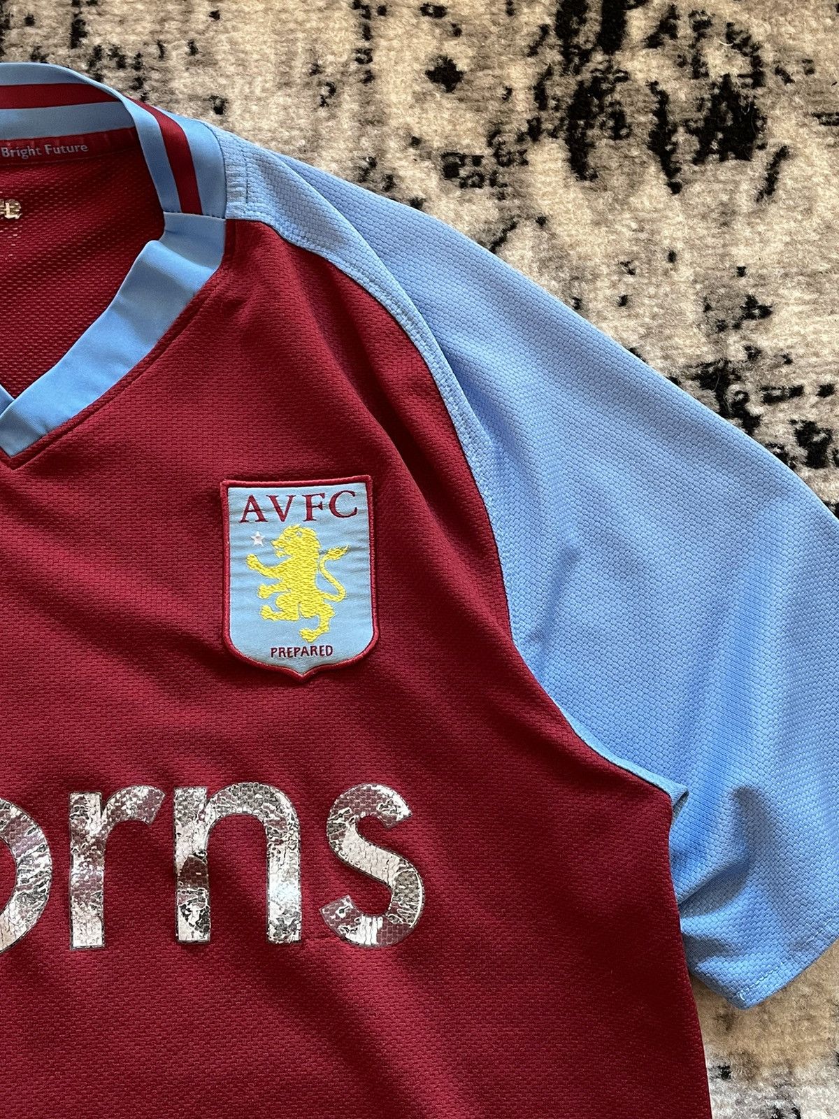 Nike × Vintage Vintage Aston Villa Jersey Home Kit Streetwear Y2k Sk8 L Size US L / EU 52-54 / 3 - 4 Thumbnail