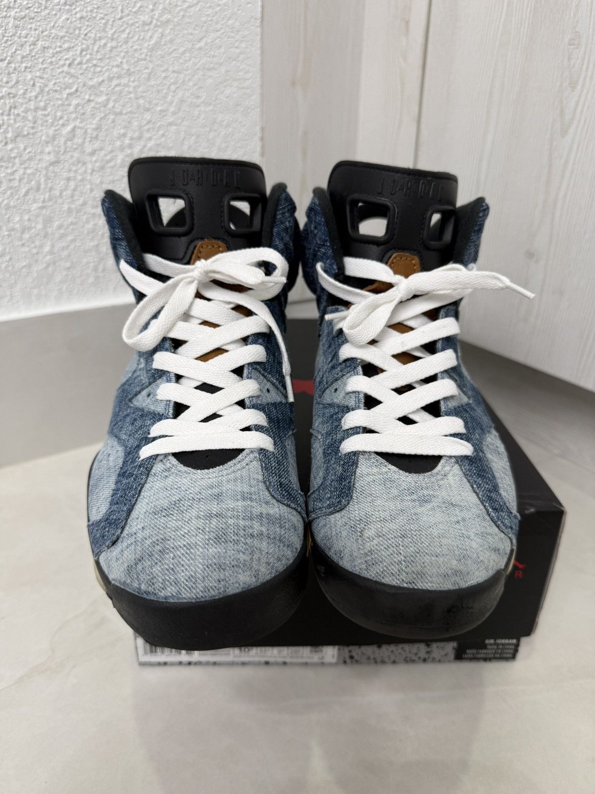 Jordan Brand Air Jordan 6 Retro 'Washed Denim' Size 10.5 Used Size US 10.5 / EU 43-44 - 6 Thumbnail
