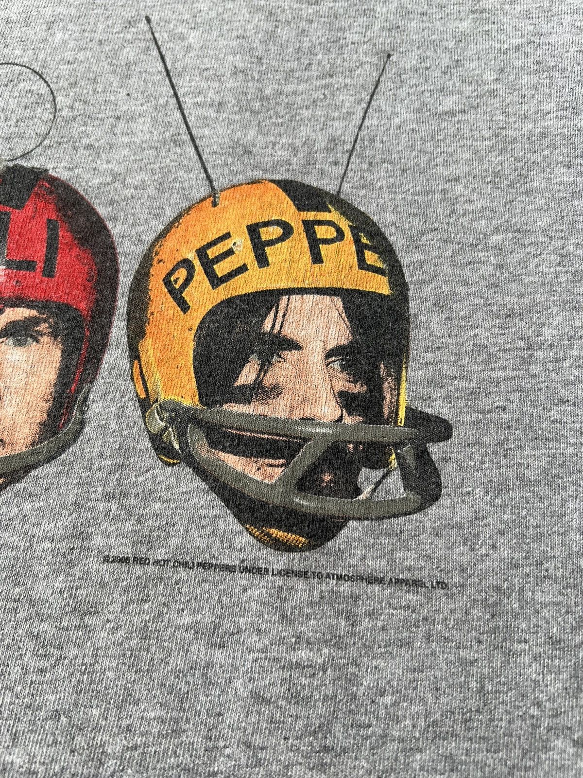 Band Tees Vintage 2006 Red Hot Chili Peppers Stadium Arcadium T-shirt Size US S / EU 44-46 / 1 - 6 Thumbnail