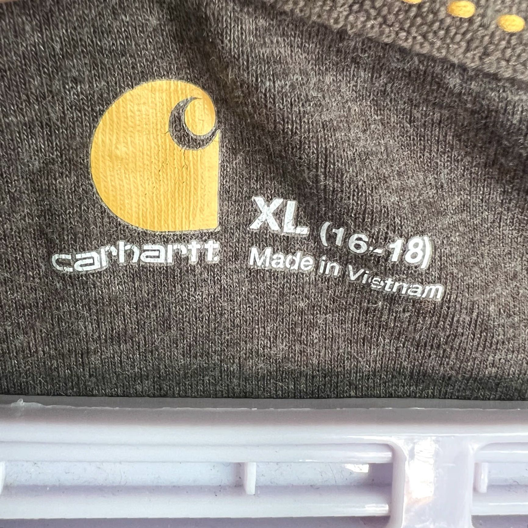 Carhartt Carhartt T-Shirt Long Sleeve Womens XL Brown V-Neck Lightweight Casual Embroidered 100% Cotton Size XL / US 12-14 / IT 48-50 - 4 Thumbnail