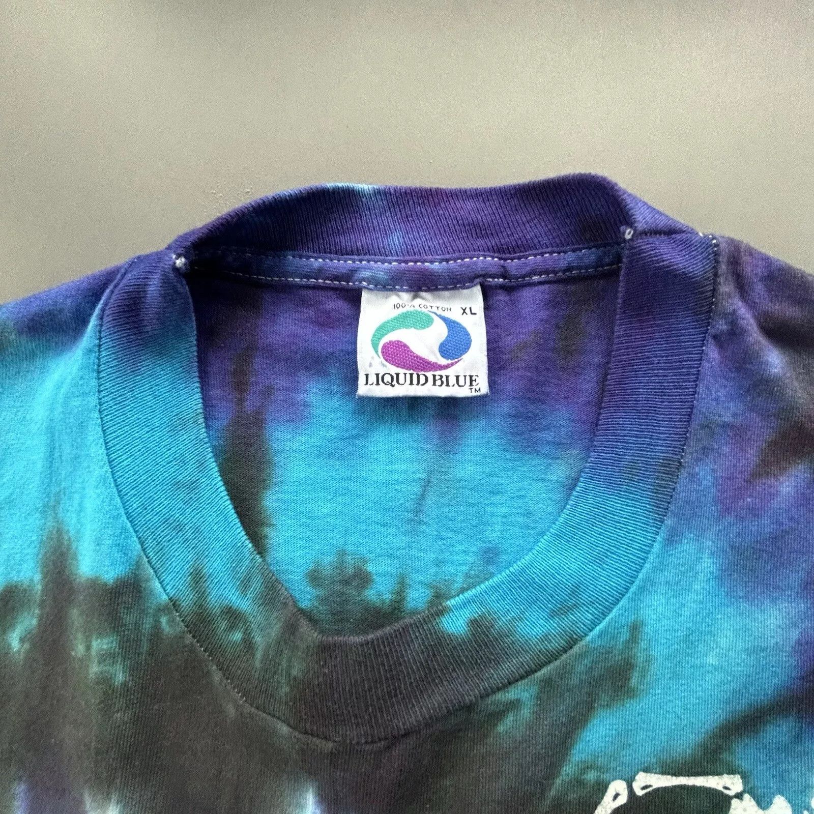 Liquid Blue Vintage 1990 Grateful Dead Spiral Skeletons GDM Size US XL / EU 56 / 4 - 4 Thumbnail