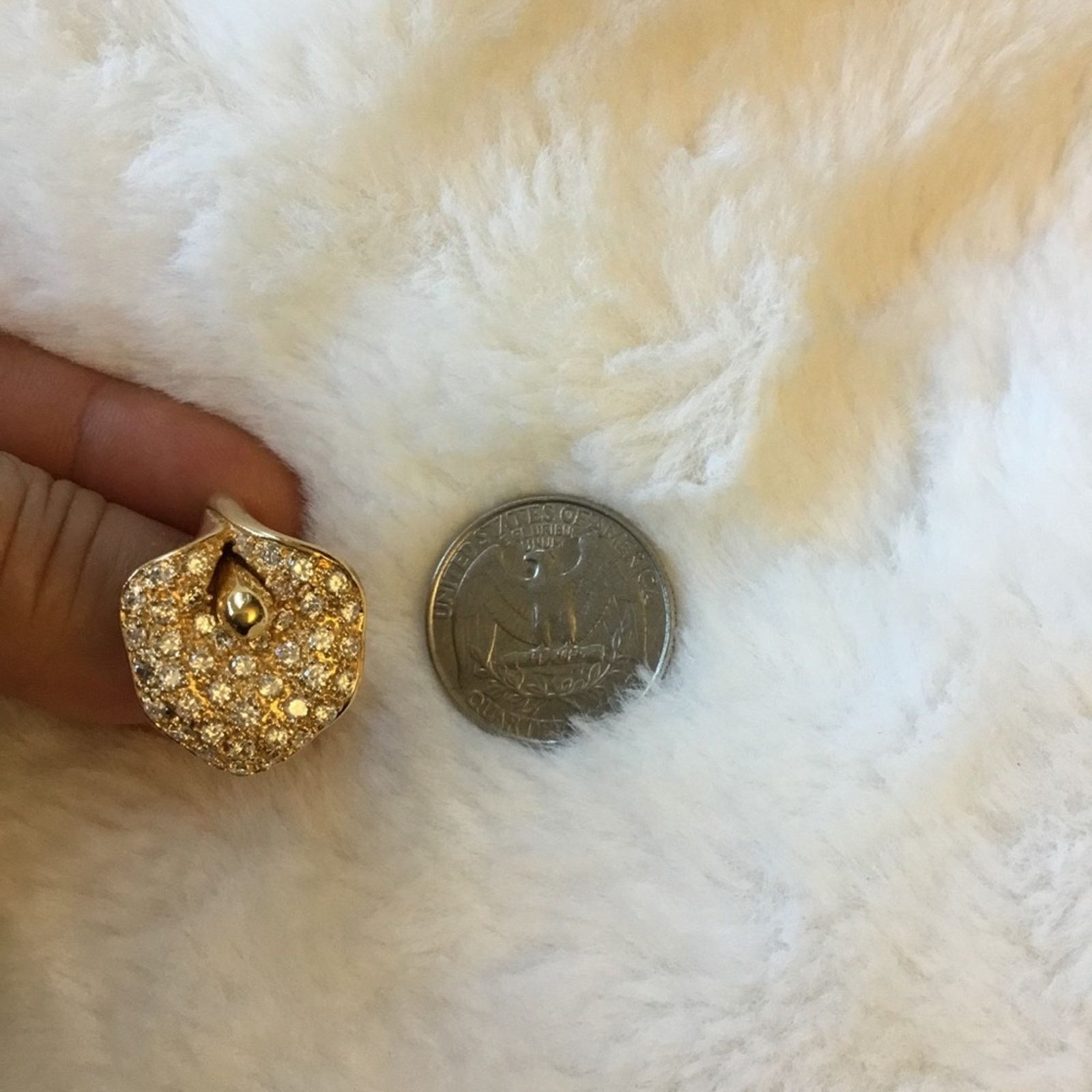 Other Gold Lily Crystal Statement Cocktail Ring Size ONE SIZE - 11 Thumbnail