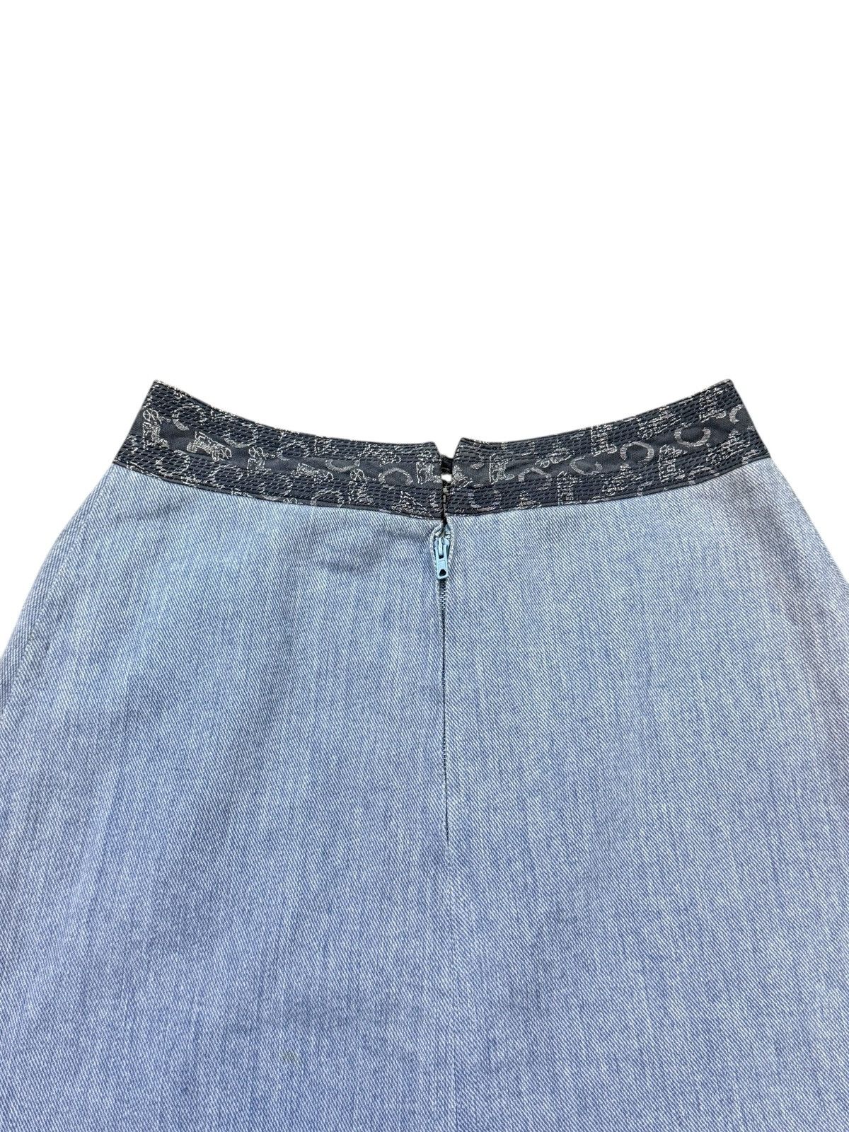 Celine RARE VINTAGE CELINE DENIM SKIRT Size 26" / US 2 / IT 38 - 5 Thumbnail