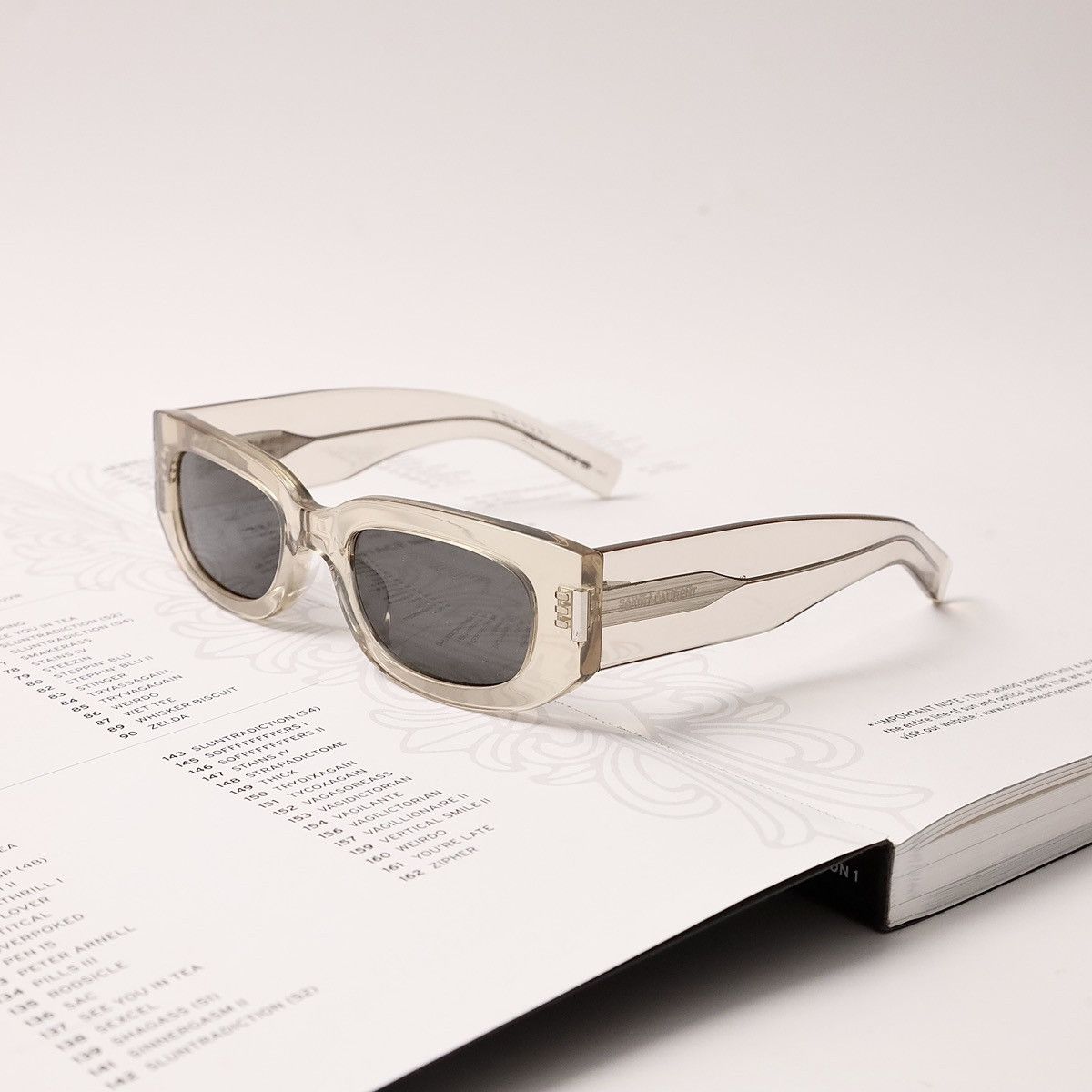 Saint Laurent Paris SAINT LAURENT SL 697 SUNGLASSES Size ONE SIZE - 1 Thumbnail