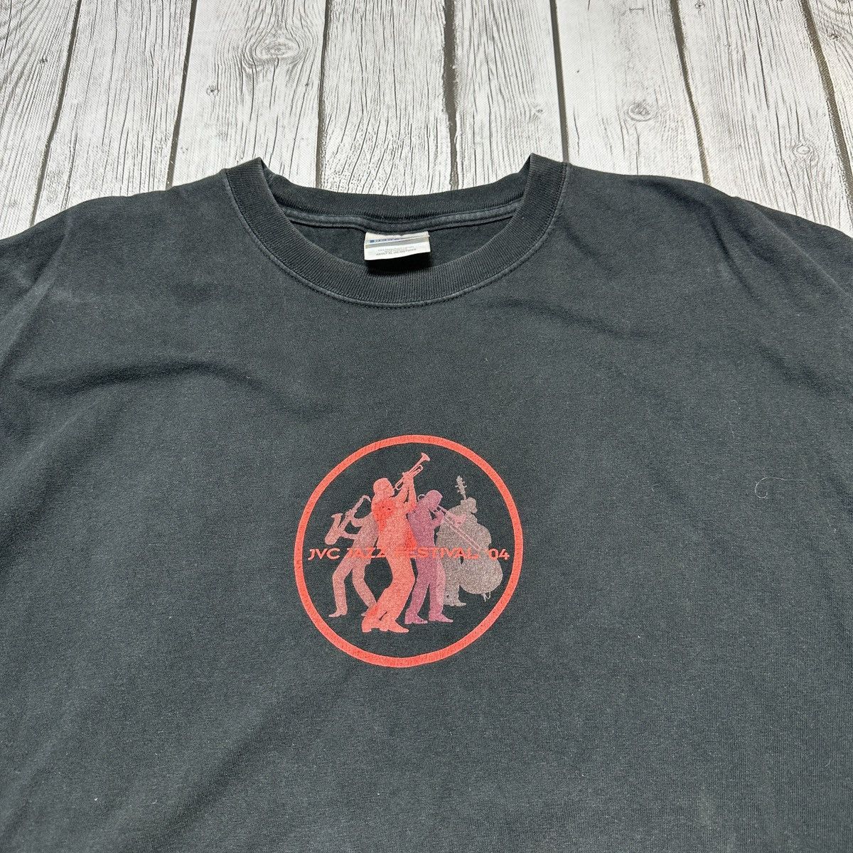 Hanes × Vintage Vintage JVC Jazz Festival 2004 tee Size US XL / EU 56 / 4 - 3 Thumbnail