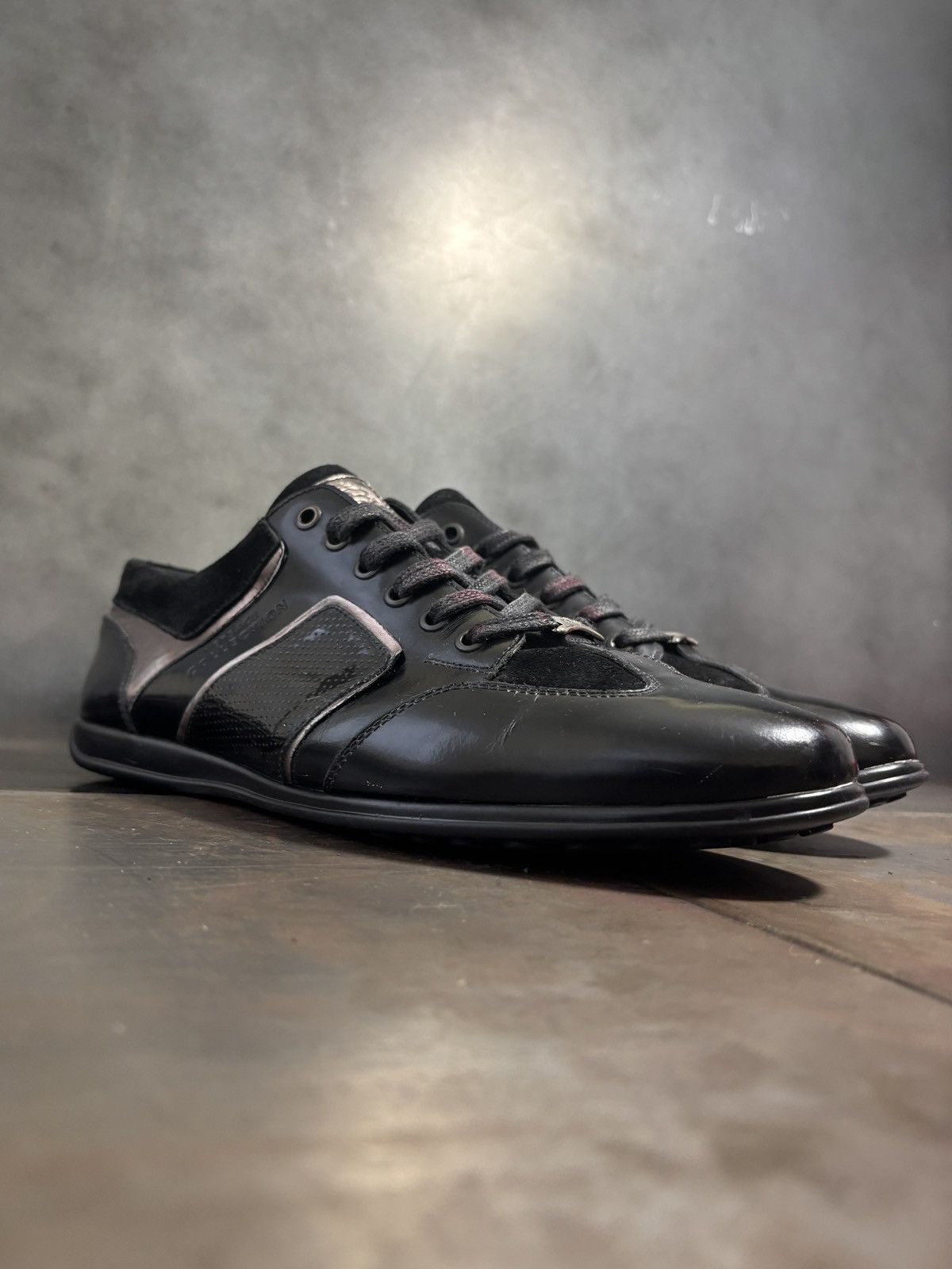 Versace 2000s Versace Collection Sneakers Patent Leather GATs Euro Size US 9 / EU 42 - 2 Thumbnail