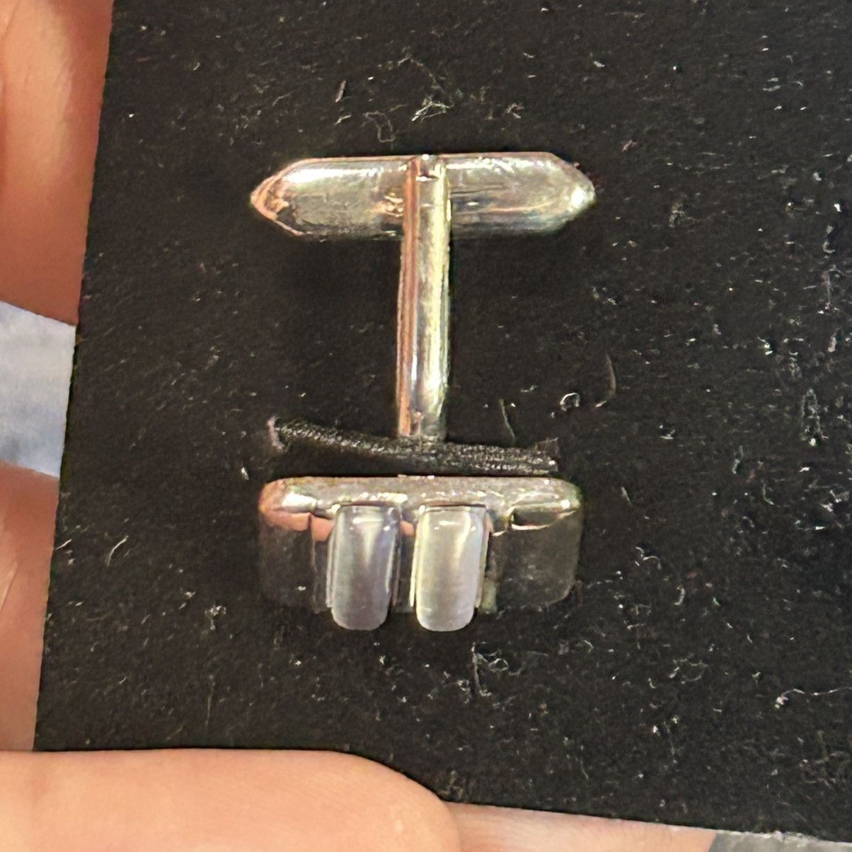 Vintage Modern gentleman’s cat eye glass bar tilt style cuff links Size ONE SIZE - 5 Thumbnail