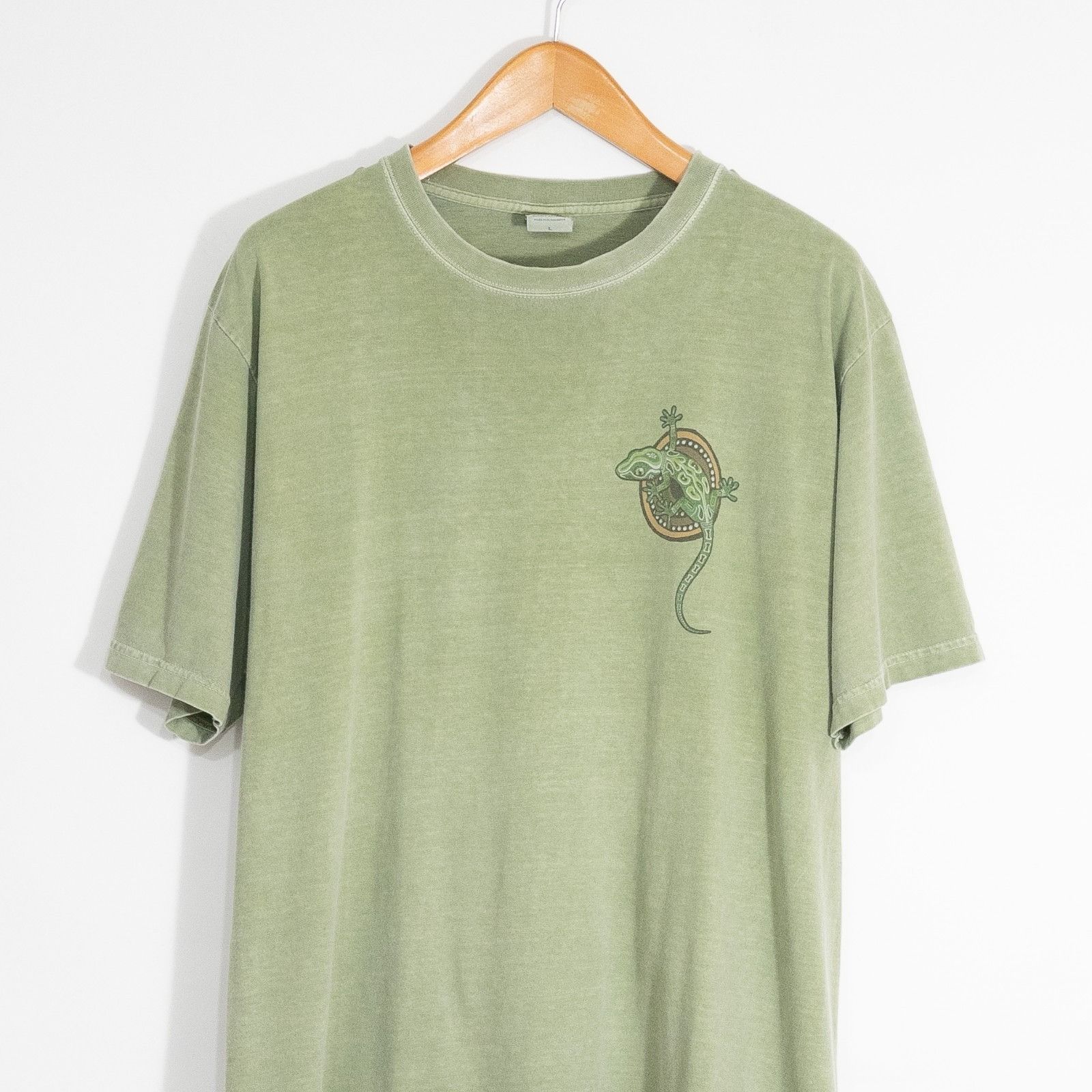 Vintage Vintage Crazy Shirts Hawaii Gecko Art T Shirt Mens Large Size US L / EU 52-54 / 3 - 5 Thumbnail