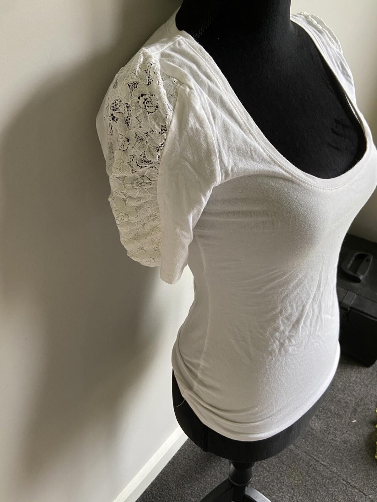 Massimo Dutti Dotti Top Half Sleeve White w Lace T-Shirt - Size X S(001) Size XS / US 0-2 / IT 36-38 - 4 Thumbnail