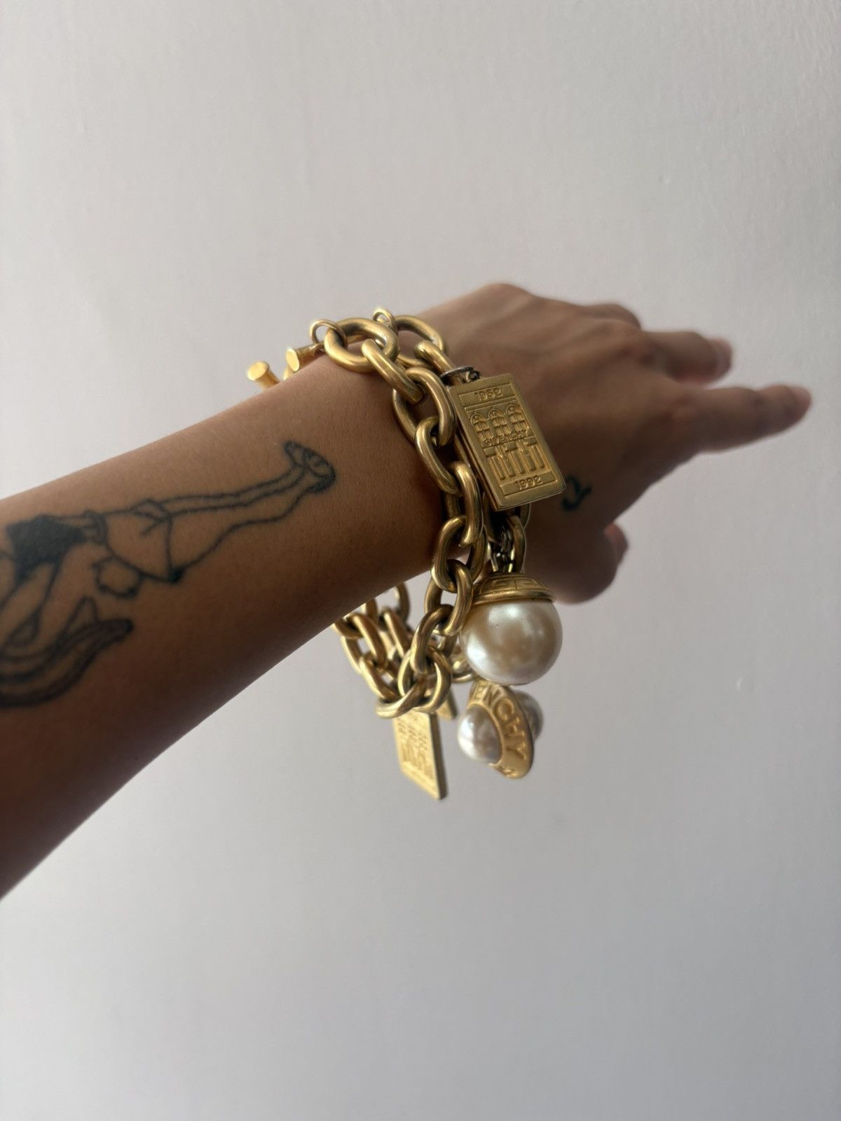 Givenchy Vintage Givenchy Double chain bracelet Size ONE SIZE - 6 Thumbnail