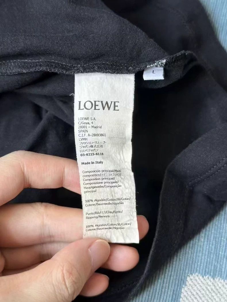 Loewe LOEWE Black and white embroidered logo short sleeve Size L / US 10 / IT 46 - 3 Thumbnail