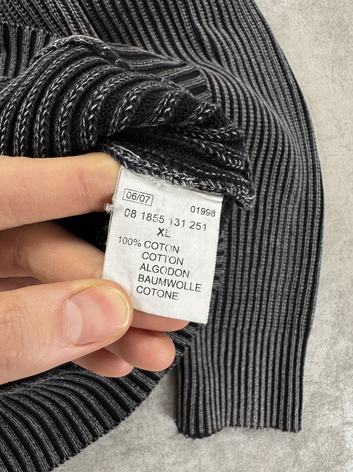Vintage Vintage Cargo Washed Black/Grey Cardigan Full zip sweater Size US XL / EU 56 / 4 - 6 Thumbnail