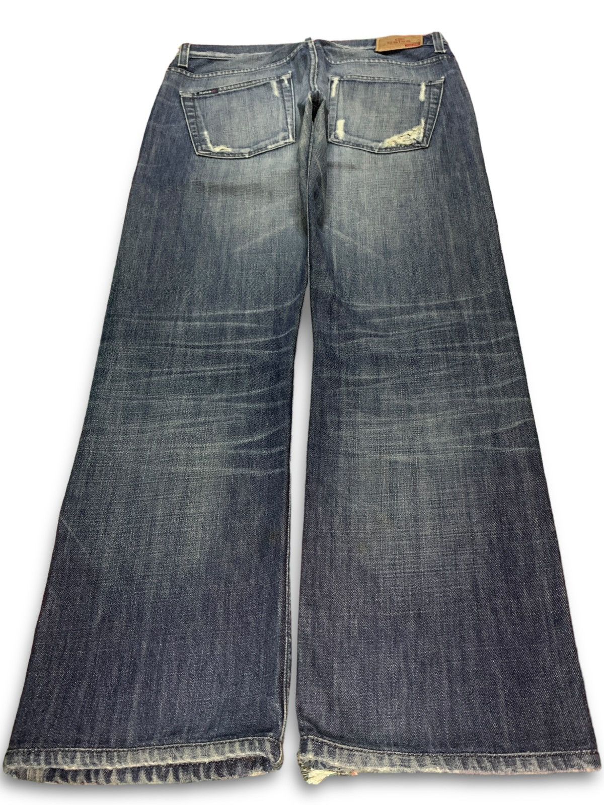 Japanese Brand Vintage Japanese Brand Faded Wash Style Baggy Jeans Size US 34 / EU 50 - 2 Thumbnail